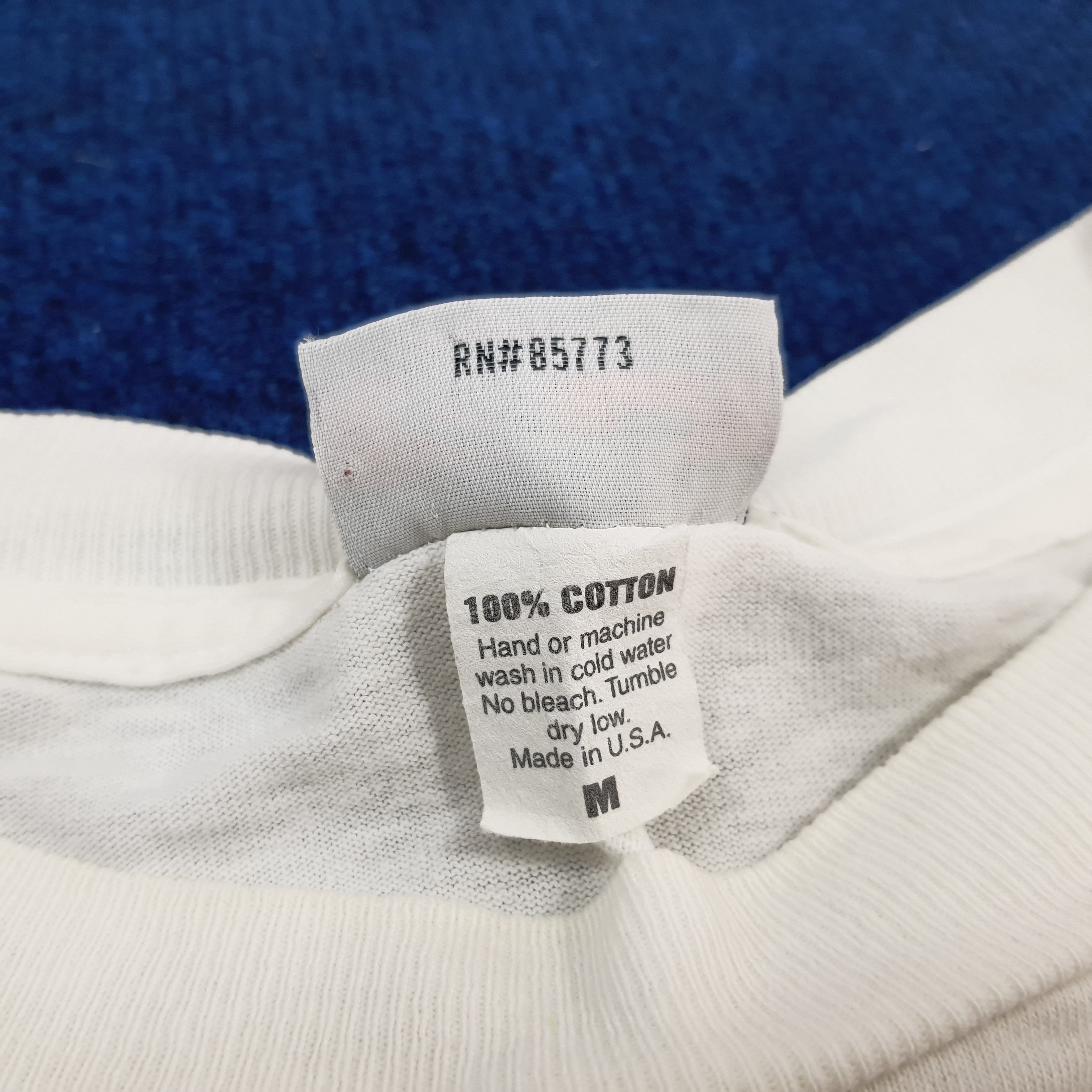 O'Neill × Vintage Vintage Oneill Surfing Brand Photo Tees Size US L / EU 52-54 / 3 - 7 Thumbnail