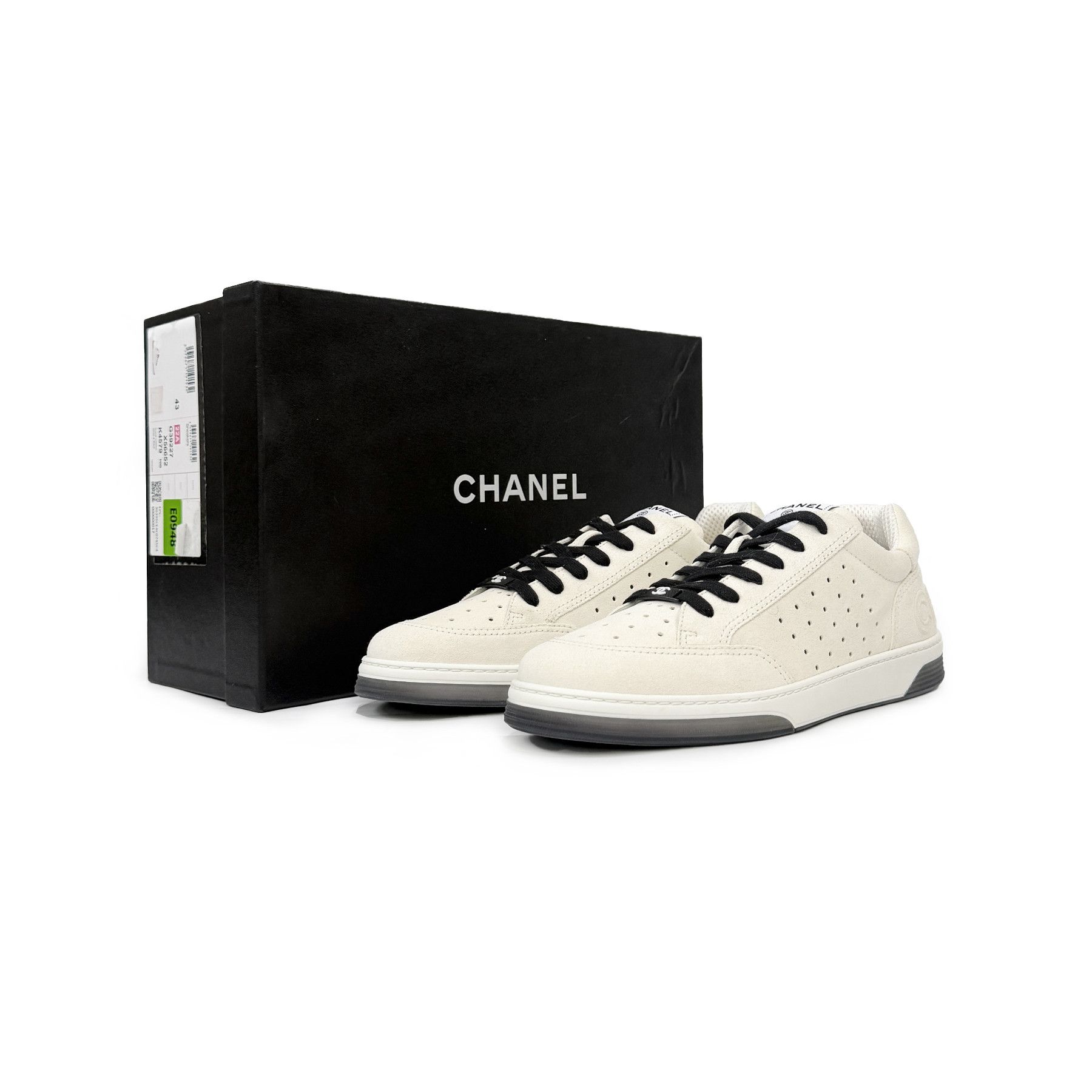 Chanel Chanel 22A White & Black Suede Sneakers Size US 10 / EU 43 - 5 Thumbnail