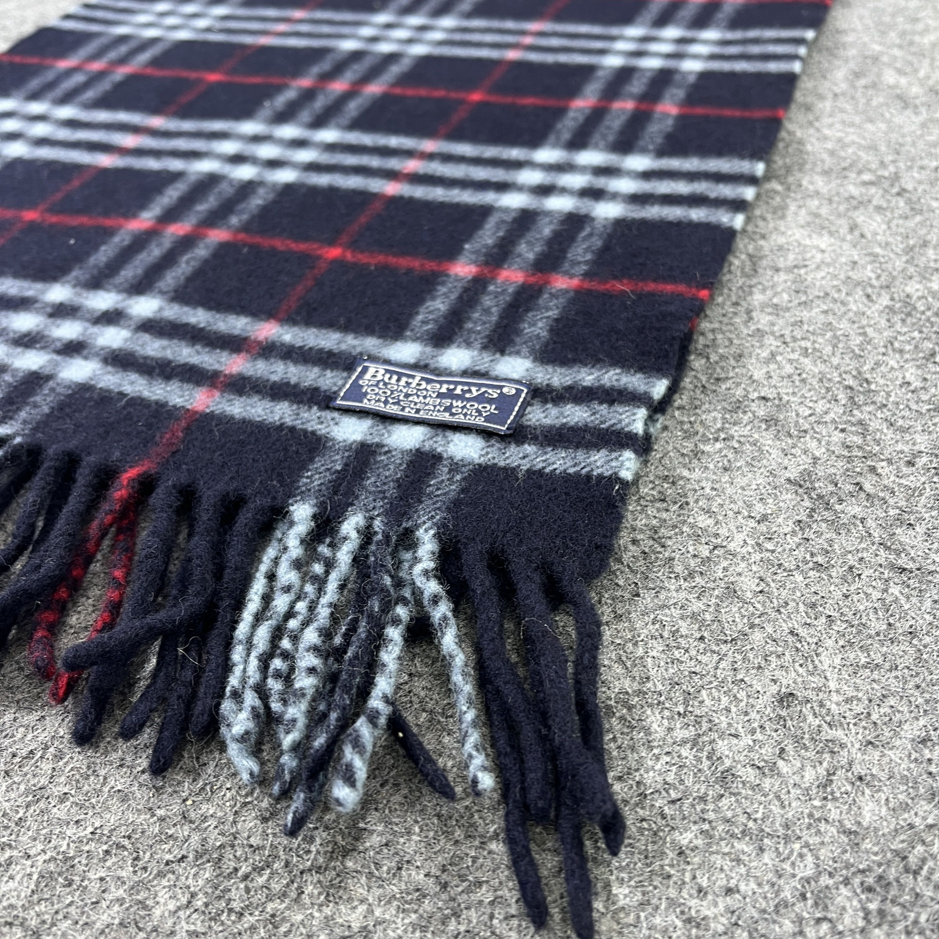 Burberry Burberry Scarf / Muffler / Neckwear K007 Size ONE SIZE - 6 Thumbnail