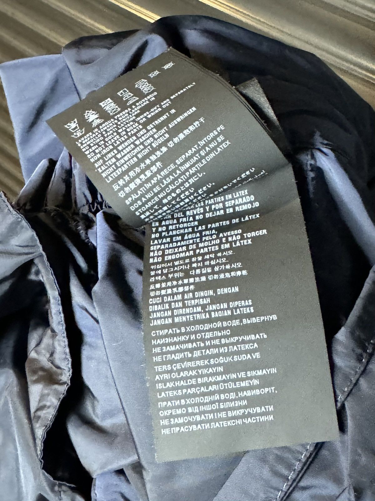 Prada Prada Re-Nylon Patch Logo Navy Nylon Track Pants - Size 50 Size US 32 / EU 48 - 14 Thumbnail