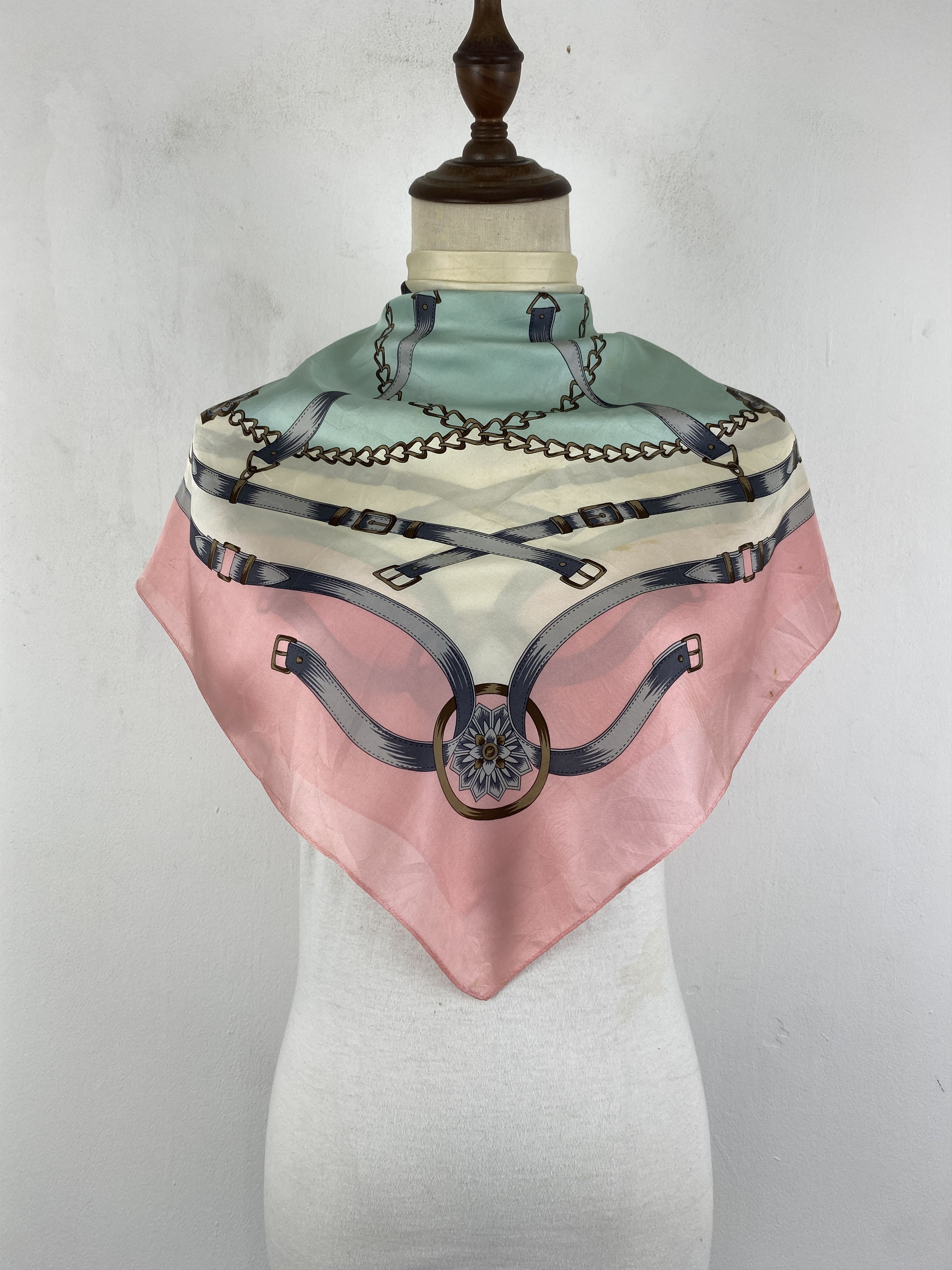 Japanese Brand Japan Brand Silk Scarf Paisley / Muffler - SN0056 Size ONE SIZE - 1 Thumbnail