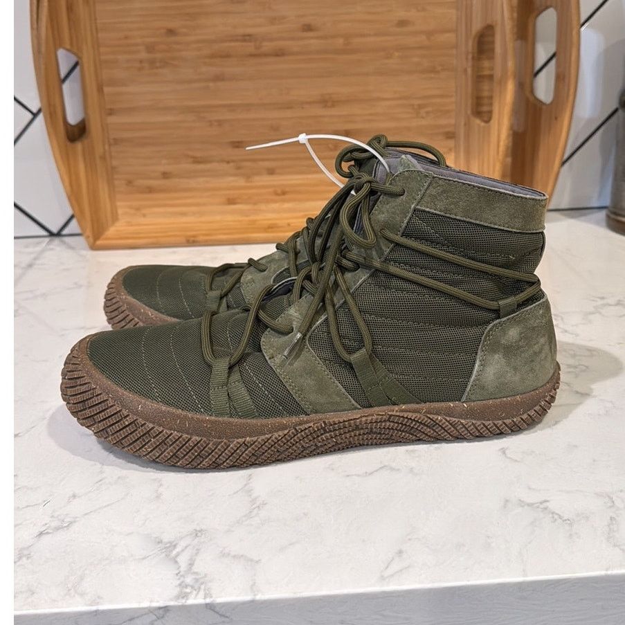 Hybrid Green Label Revolution 2.0 High Top Sneakers suede