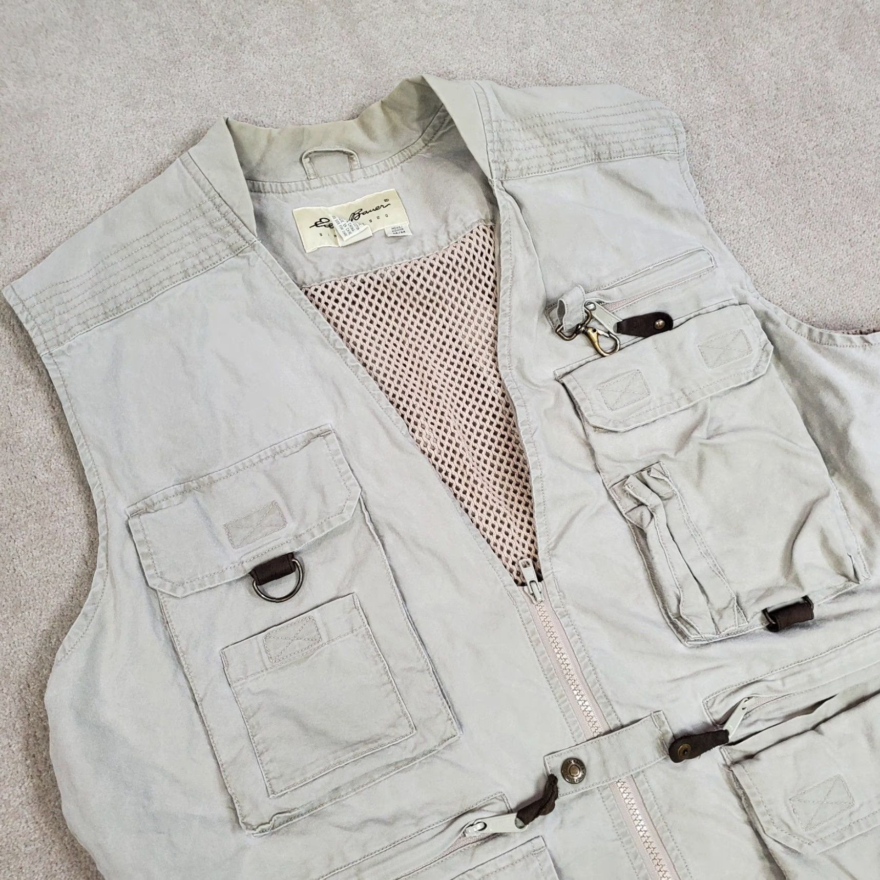 Eddie Bauer VINTAGE Eddie Bauer Vest Mens M Beige Canvas Pocket Windbreaker Outdoor Casual Pockets Size US M / EU 48-50 / 2 - 2 Thumbnail