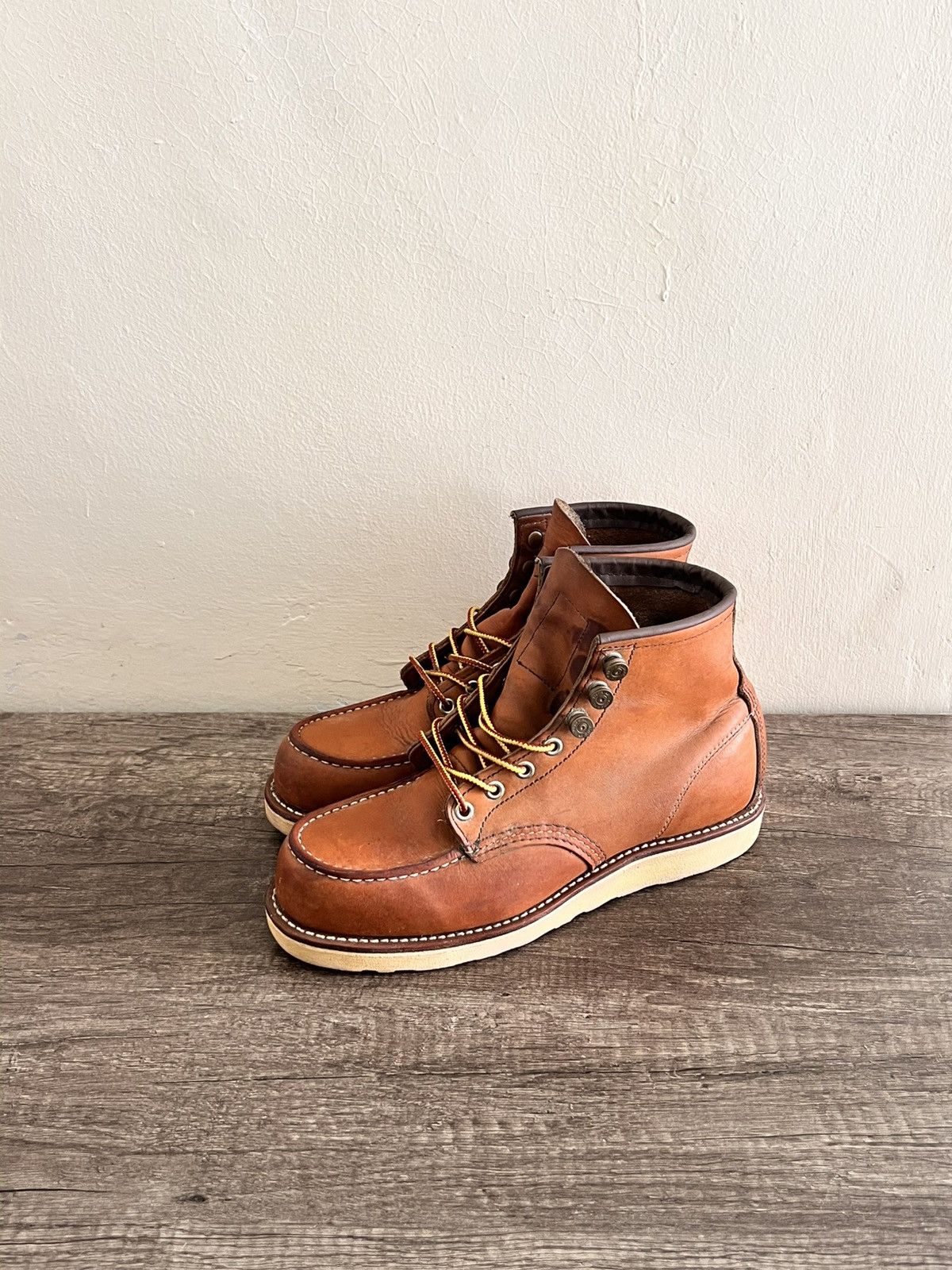 Red Wing Classic Moc 875 Size US 7.5 / EU 40-41 - 2 Thumbnail