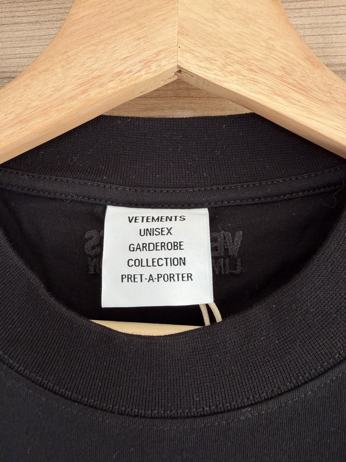 Vetements Vetements Logo T-shirt Size US XS / EU 42 / 0 - 3 Thumbnail