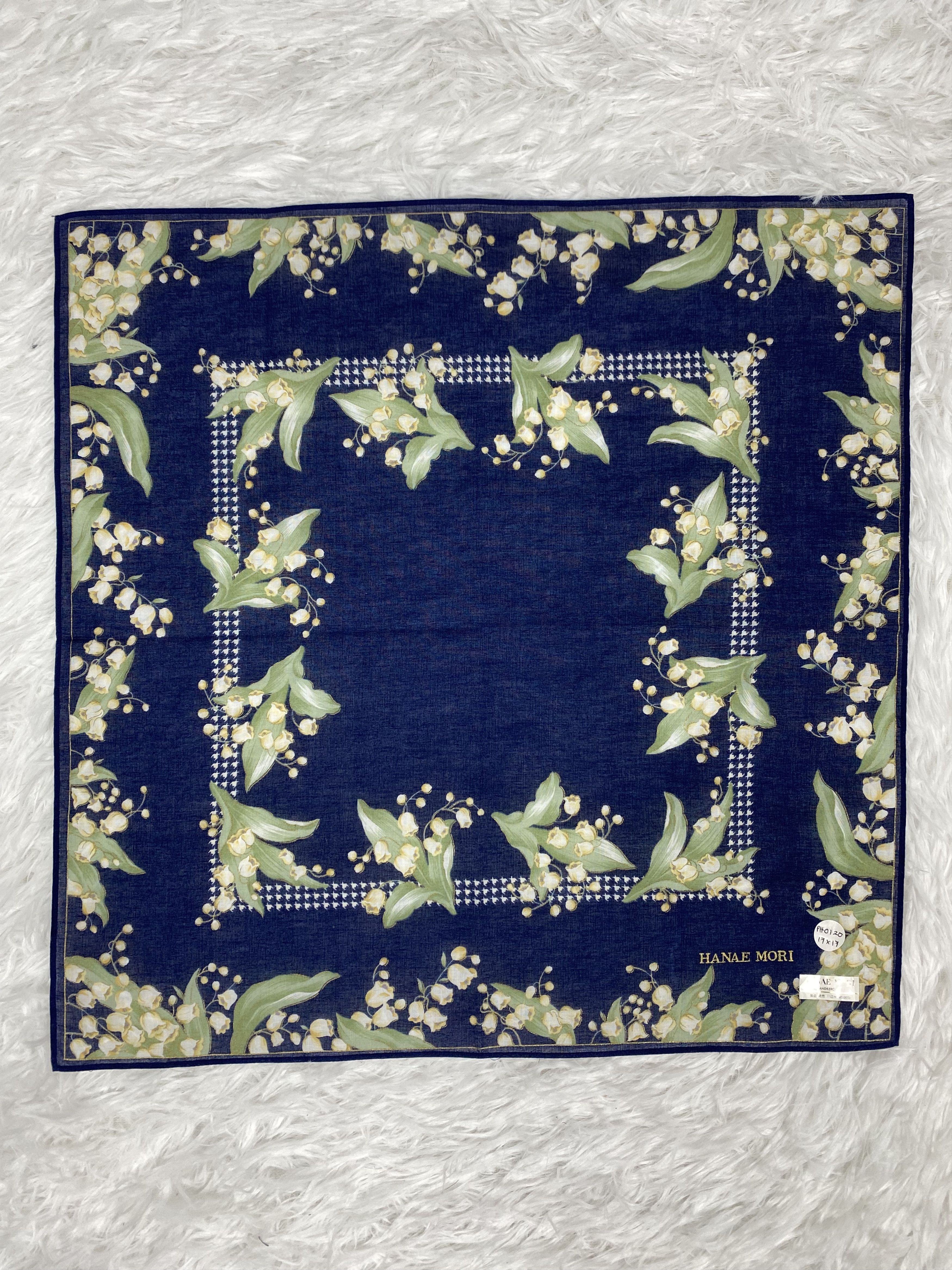 Hanae Mori Vintage Hanae Mori Handkerchief PH0120 Size ONE SIZE - 4 Thumbnail