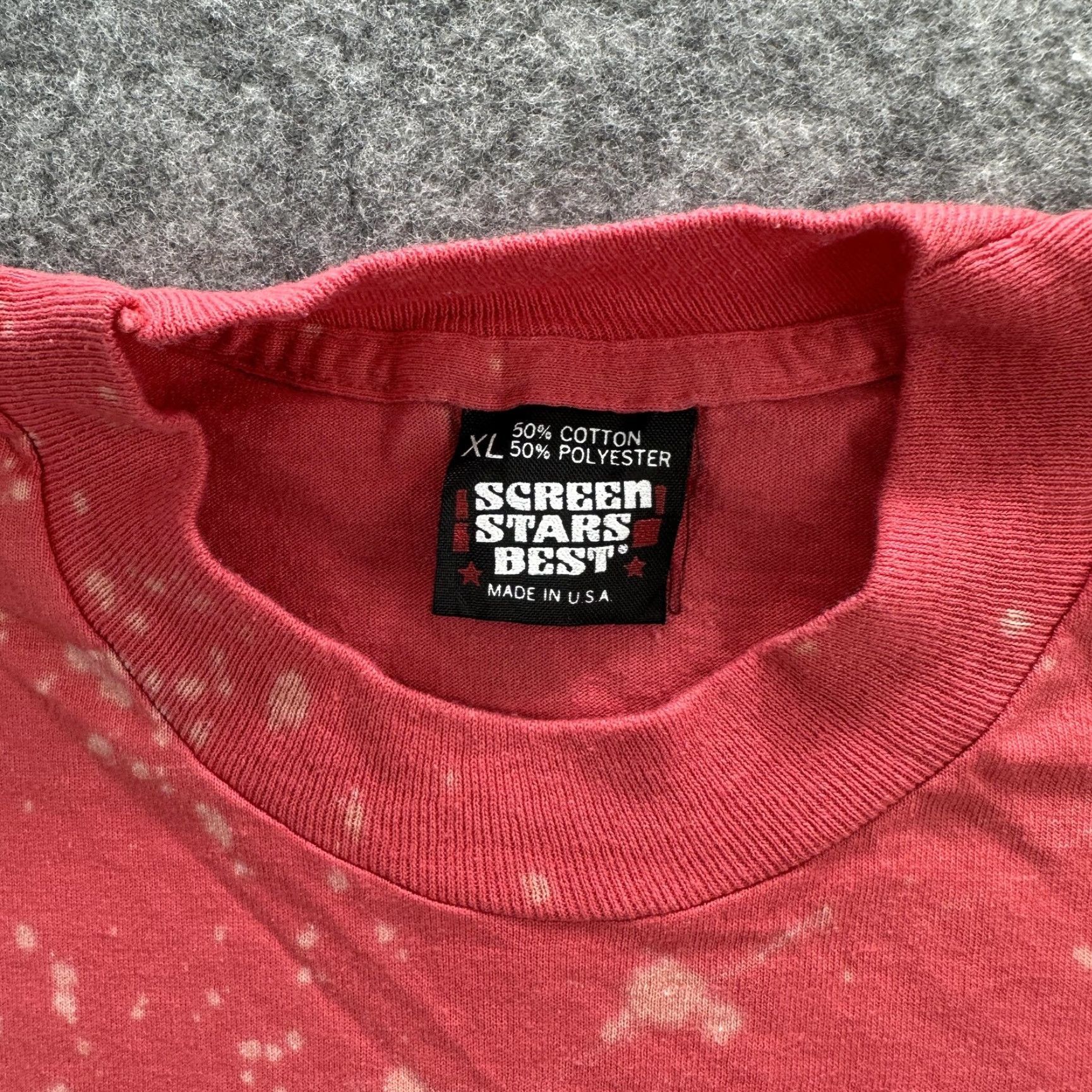 Vintage VINTAGE Screen Stars Best Unity Earth Shirt Mens XL Red Graphic Print 90s USA Size US XL / EU 56 / 4 - 7 Thumbnail