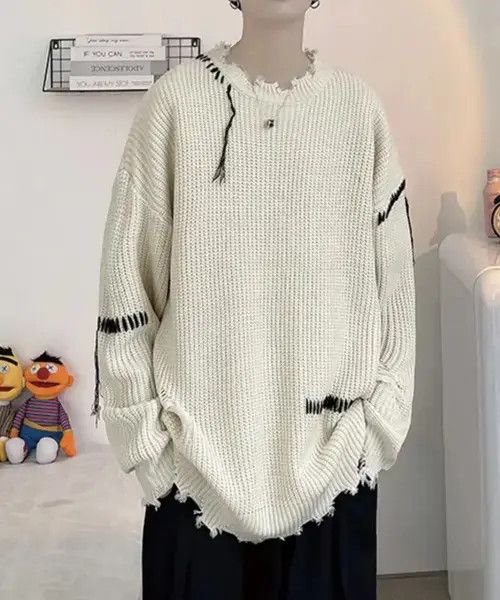 Aran Isles Knitwear Korean fashion beige distressed knit sweater knitwear Size US L / EU 52-54 / 3 - 5 Thumbnail