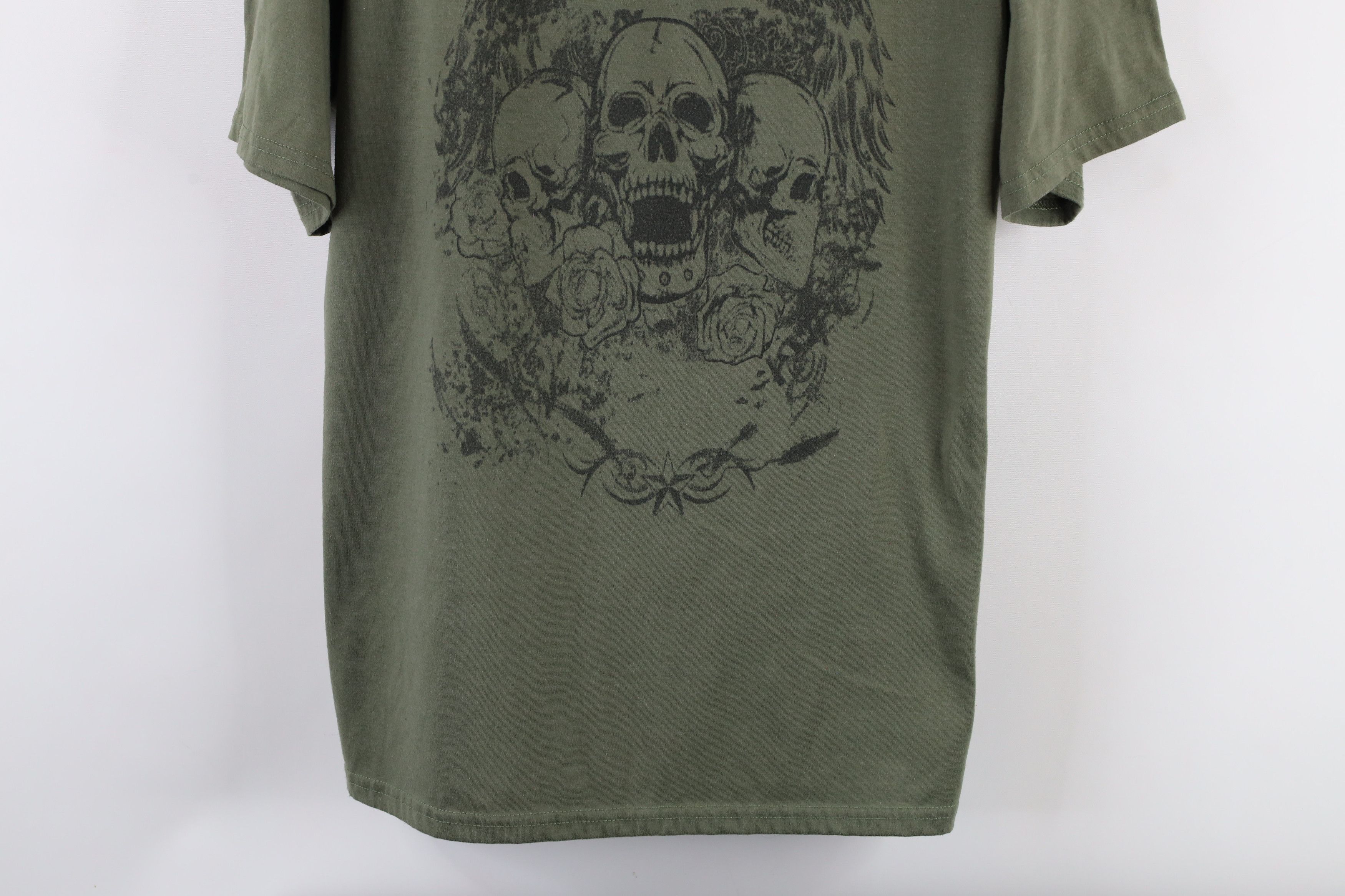 Vintage Vintage Y2K Streetwear Flower Skull MMA Fighting T-Shirt Size US XL / EU 56 / 4 - 3 Thumbnail