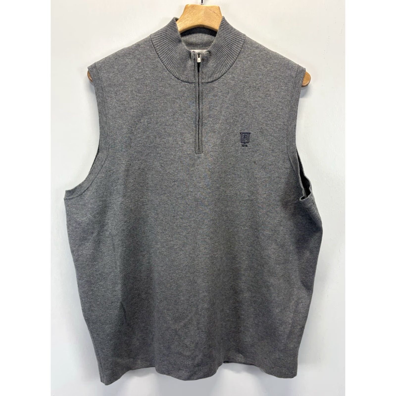 Peter Millar Peter Millar Crown Comfort Vest XLarge Men’s Grey Breckenridge Golf TX Size US XL / EU 56 / 4 - 2 Thumbnail