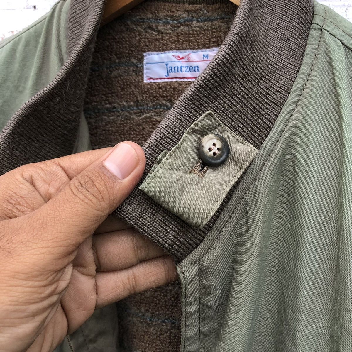 Jantzen Vintage Jantzen Sun Faded Bomber Jacket Size US M / EU 48-50 / 2 - 17 Thumbnail