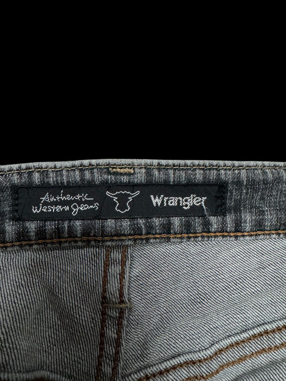 Wrangler Vintage 90s Archive Wrangler Mudwash Distressed Ripped Jean Size US 31 - 11 Thumbnail