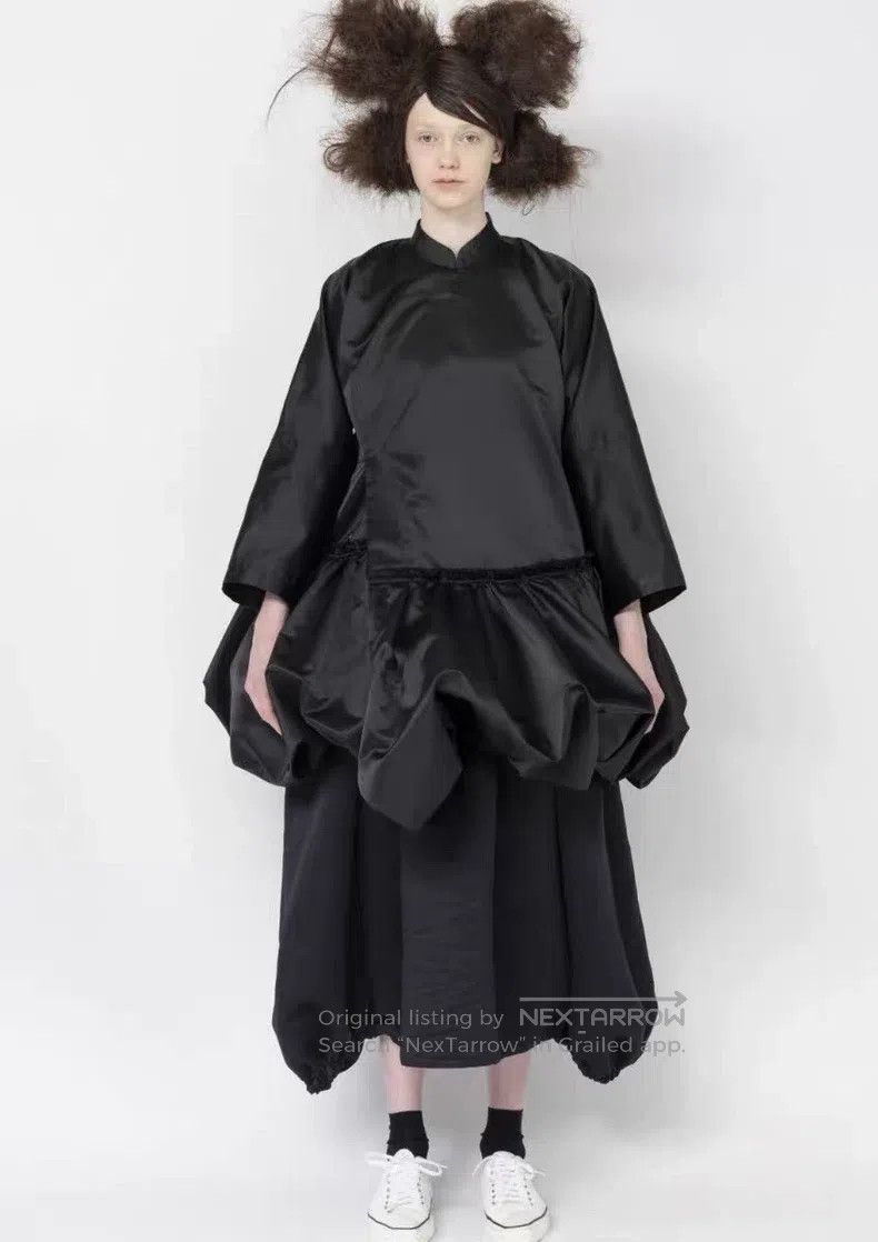 Comme des Garcons Comme Des Garcons Asymmetrical pouf bubble jacket Size XS / US 0-2 / IT 36-38 - 1 Thumbnail
