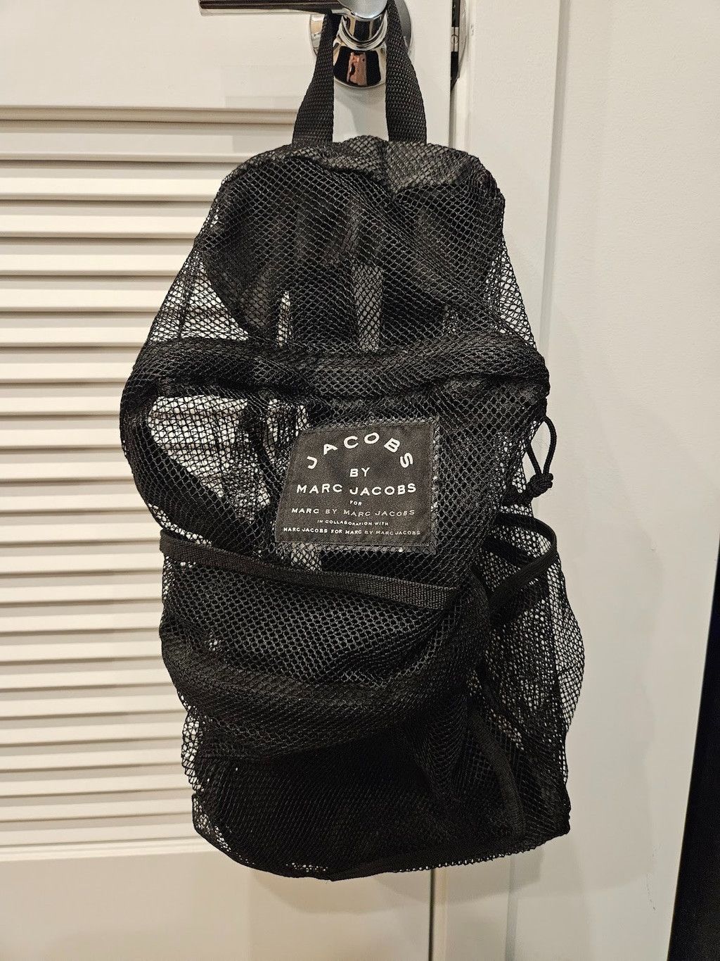 Marc Jacobs Marc Jacobs Black Mesh Backpack Adjustable Strap Zip Closure Size ONE SIZE - 4 Thumbnail