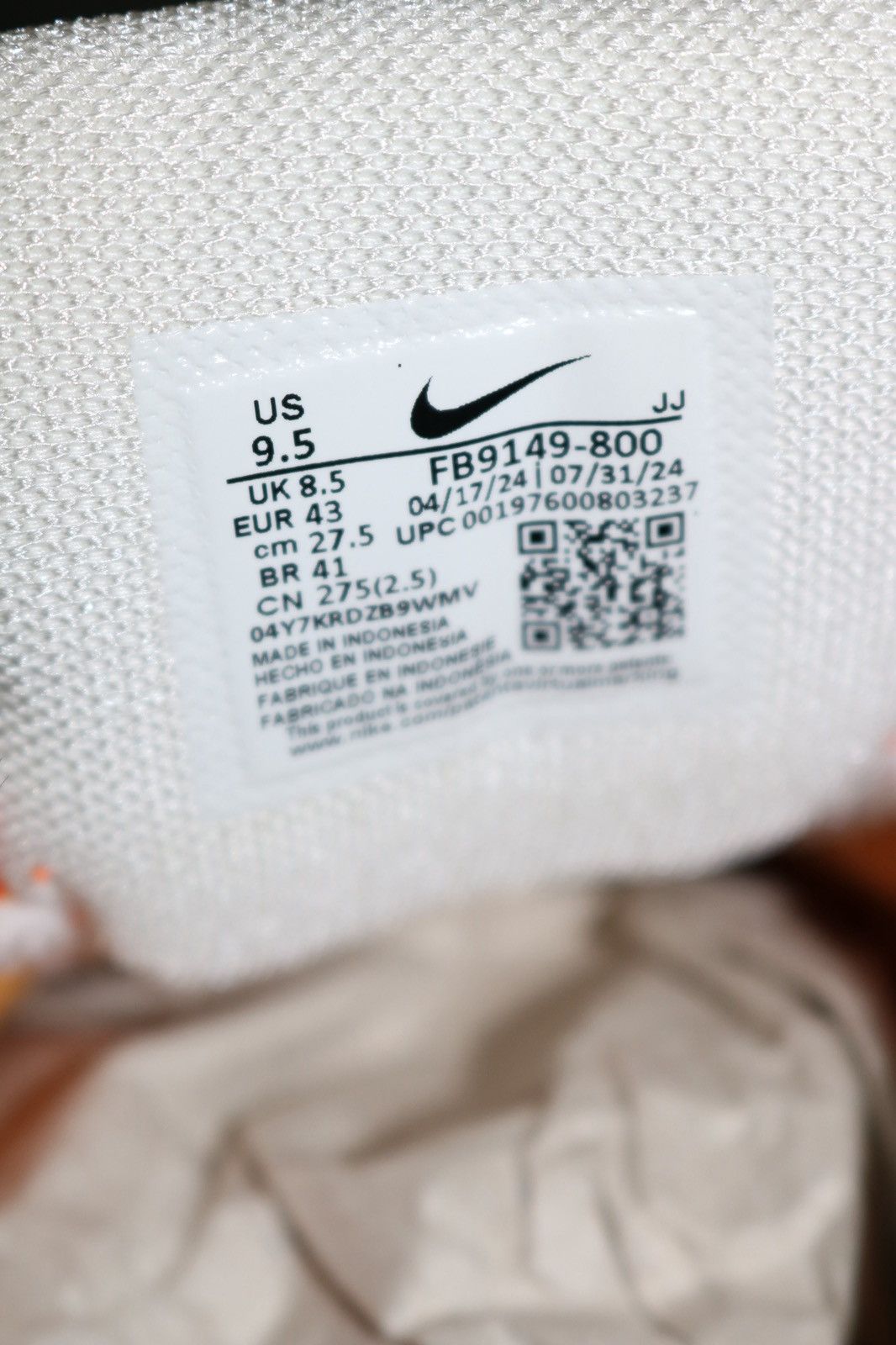 Nike Nike Zoom Vomero 5 Size US 9.5 / EU 42-43 - 6 Thumbnail