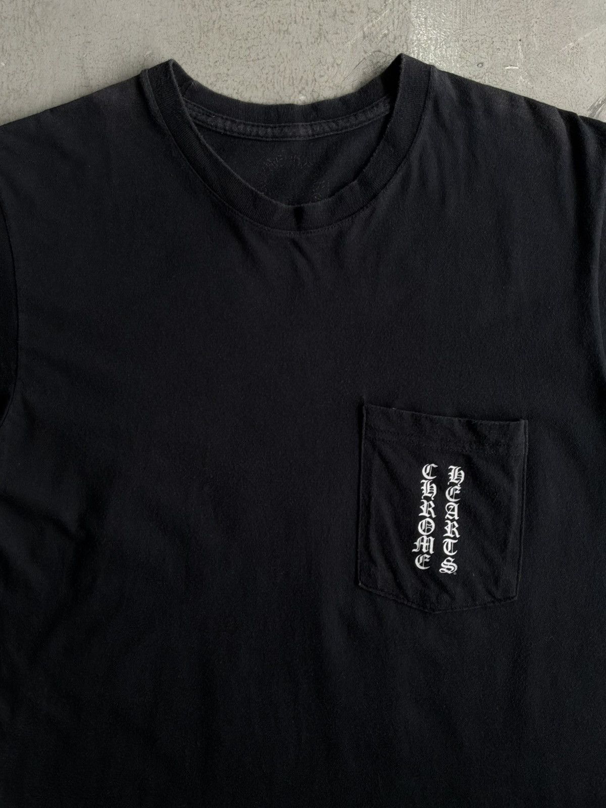 Chrome Hearts Chrome Hearts - Cross Logo Tee Size US M / EU 48-50 / 2 - 7 Thumbnail