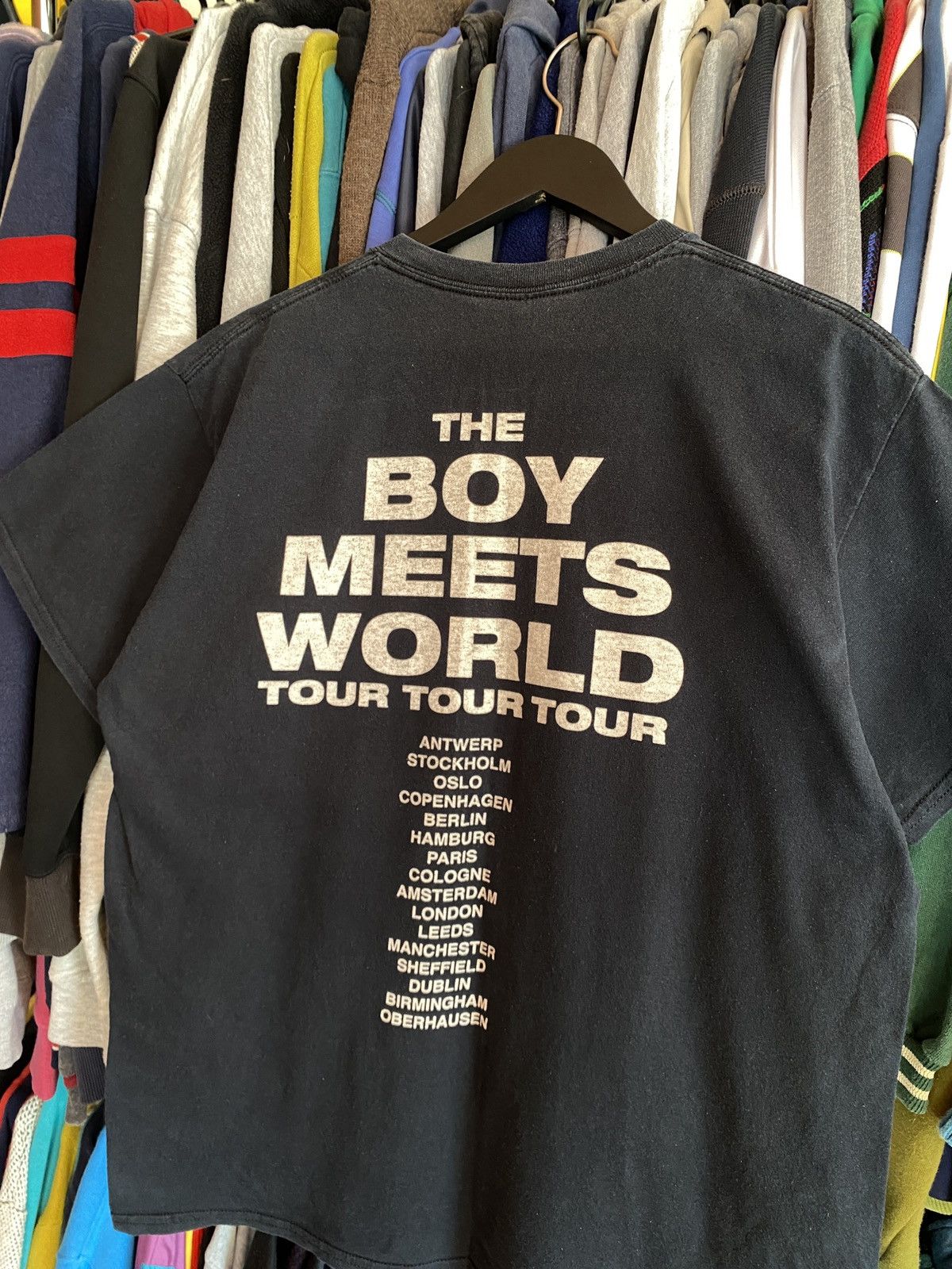 Drake VINTAGE DRAKE THE BOY MEETS WORLD TOUR T-SHIRT Size US L / EU 52-54 / 3 - 4 Thumbnail