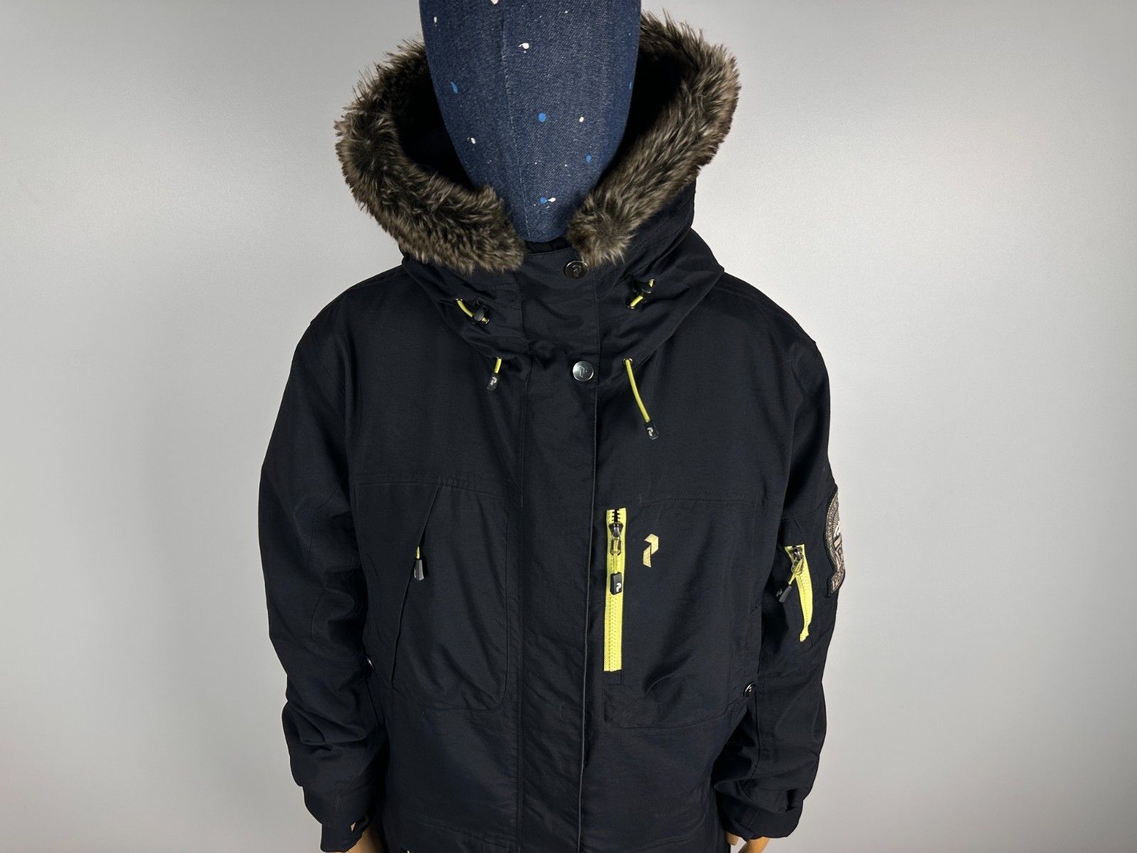 Peak Performance Peak Performance Klond Parka Winter Jacket Black Yellow Sz M Size M / US 6-8 / IT 42-44 - 2 Thumbnail