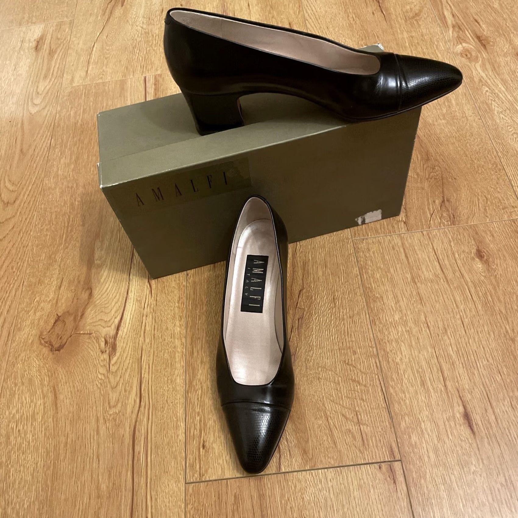 Vintage VINTAGE Amalfi Pump Leather 2in Heel Black 90s 7AAA Women’s Shoes Size US 7 / IT 37 - 2 Thumbnail