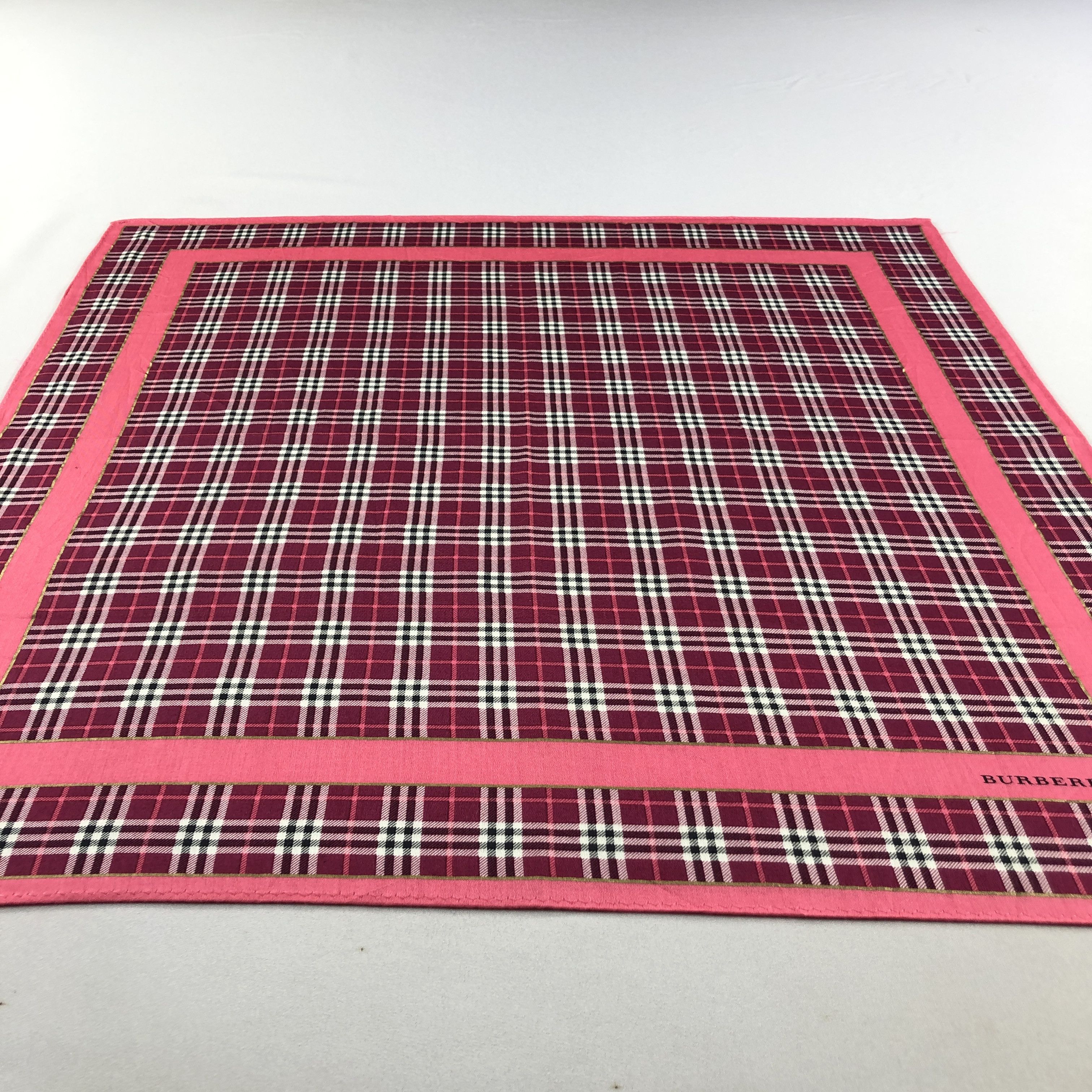 Burberry Burberry Handkerchief Neckerchief Bandana H2525 Size ONE SIZE - 4 Thumbnail