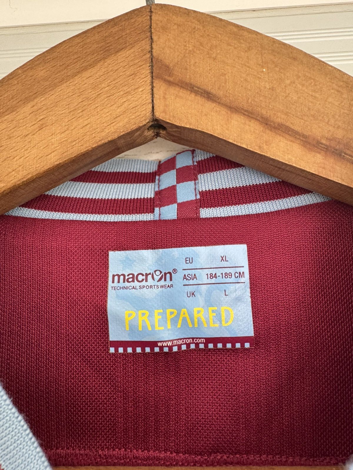 Macron Aston Villa 2013-2014 Home Soccer Jersey Football Kit Shirt Size US XL / EU 56 / 4 - 12 Thumbnail