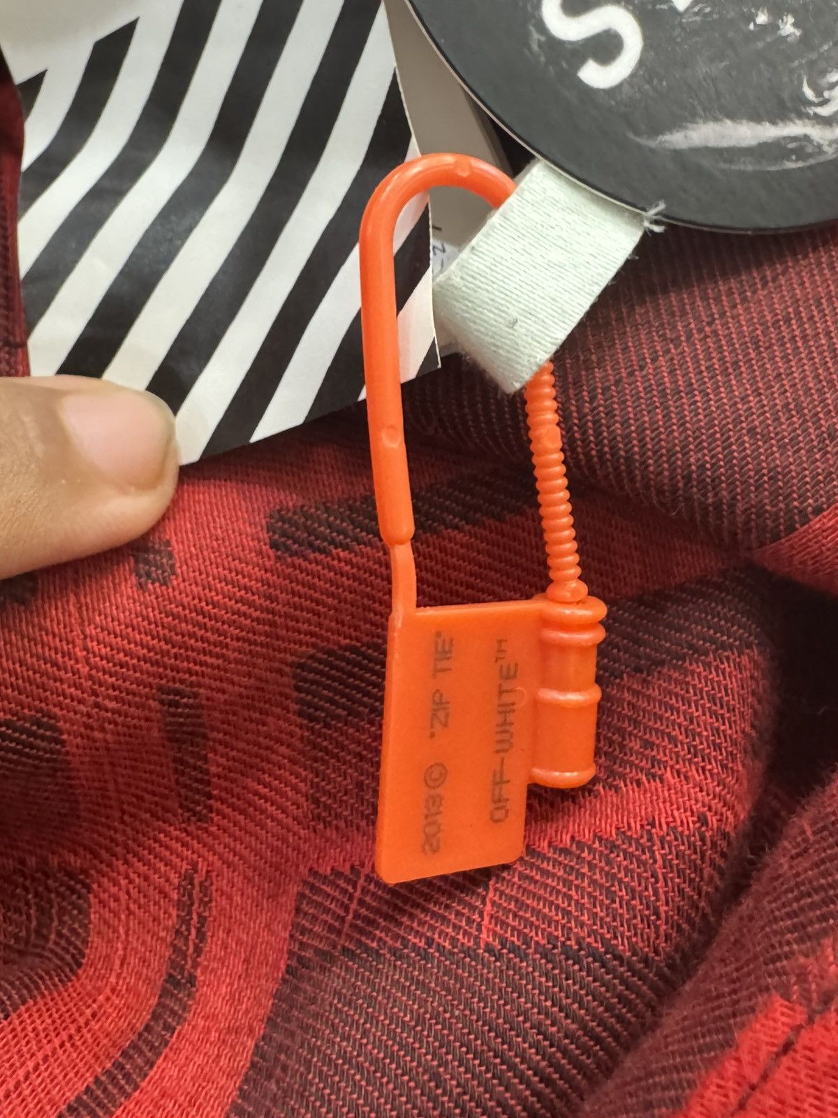 Off-White Off-white SS20 Arrows Flannel - Size US S / EU 44-46 / 1 - 8 Thumbnail