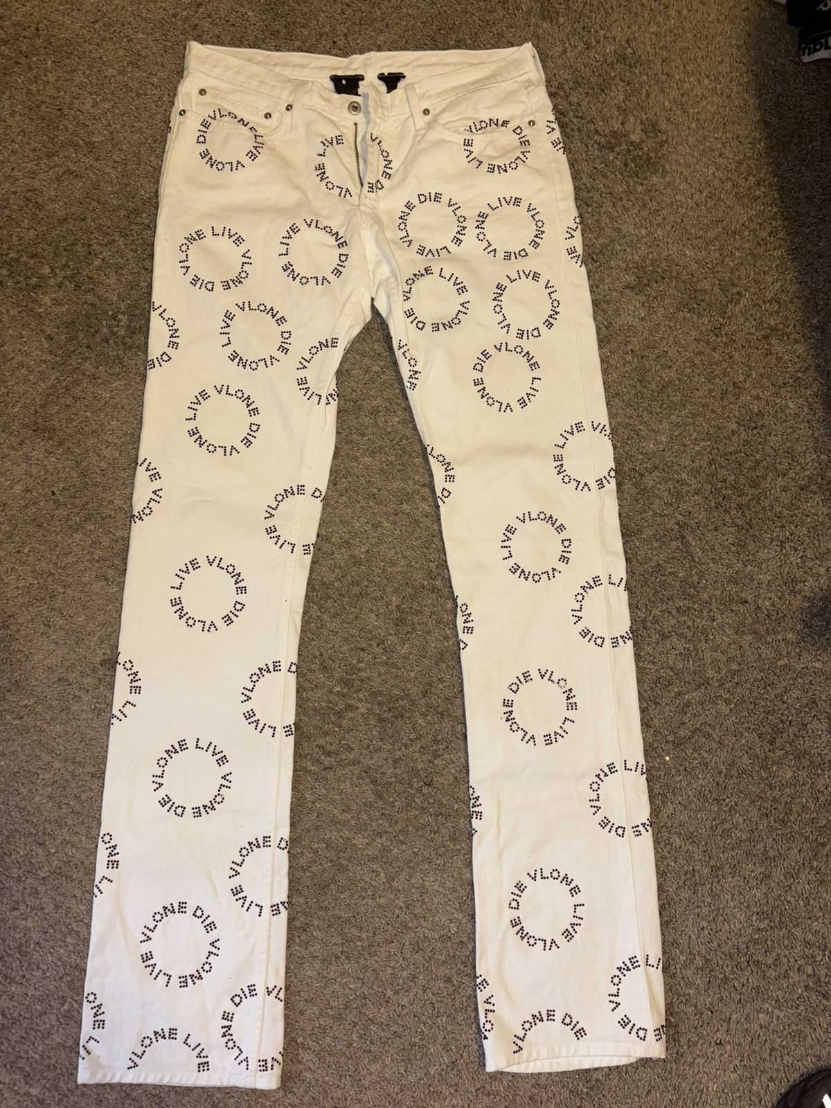 Vlone Vlone Rhinestone White Denim UNRELEASED Size US 34 / EU 50 - 1 Thumbnail