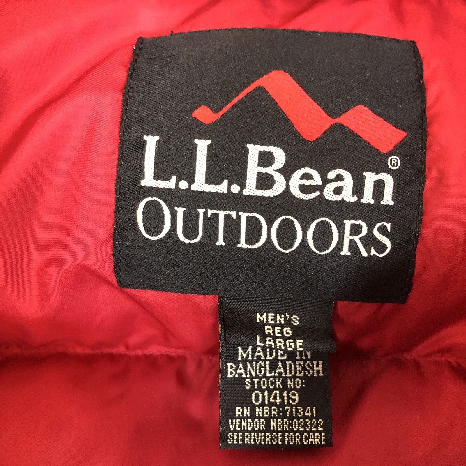 L.L. Bean LL Bean Outdoors Men's Goose Down Puffer Vest Size US L / EU 52-54 / 3 - 4 Thumbnail
