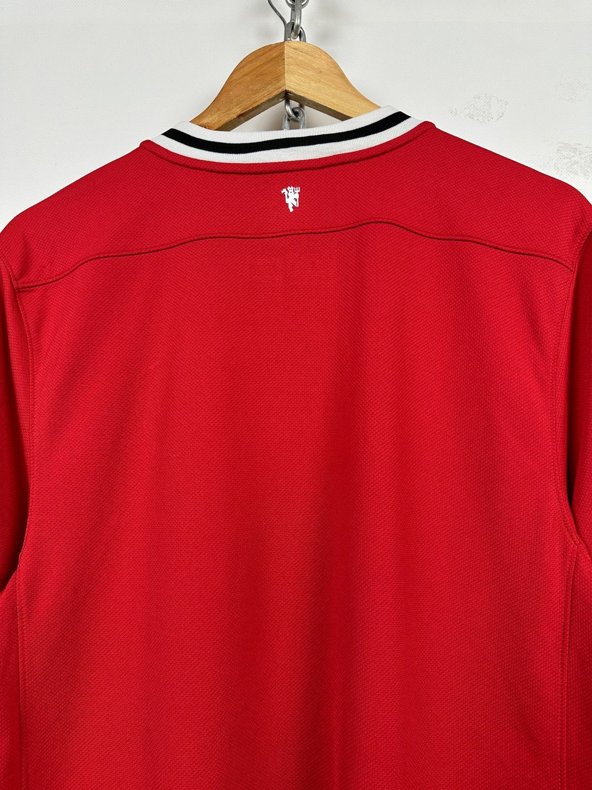 Nike 2011/12 Nike Manchester United Home Soccer Jersey Size US L / EU 52-54 / 3 - 15 Thumbnail