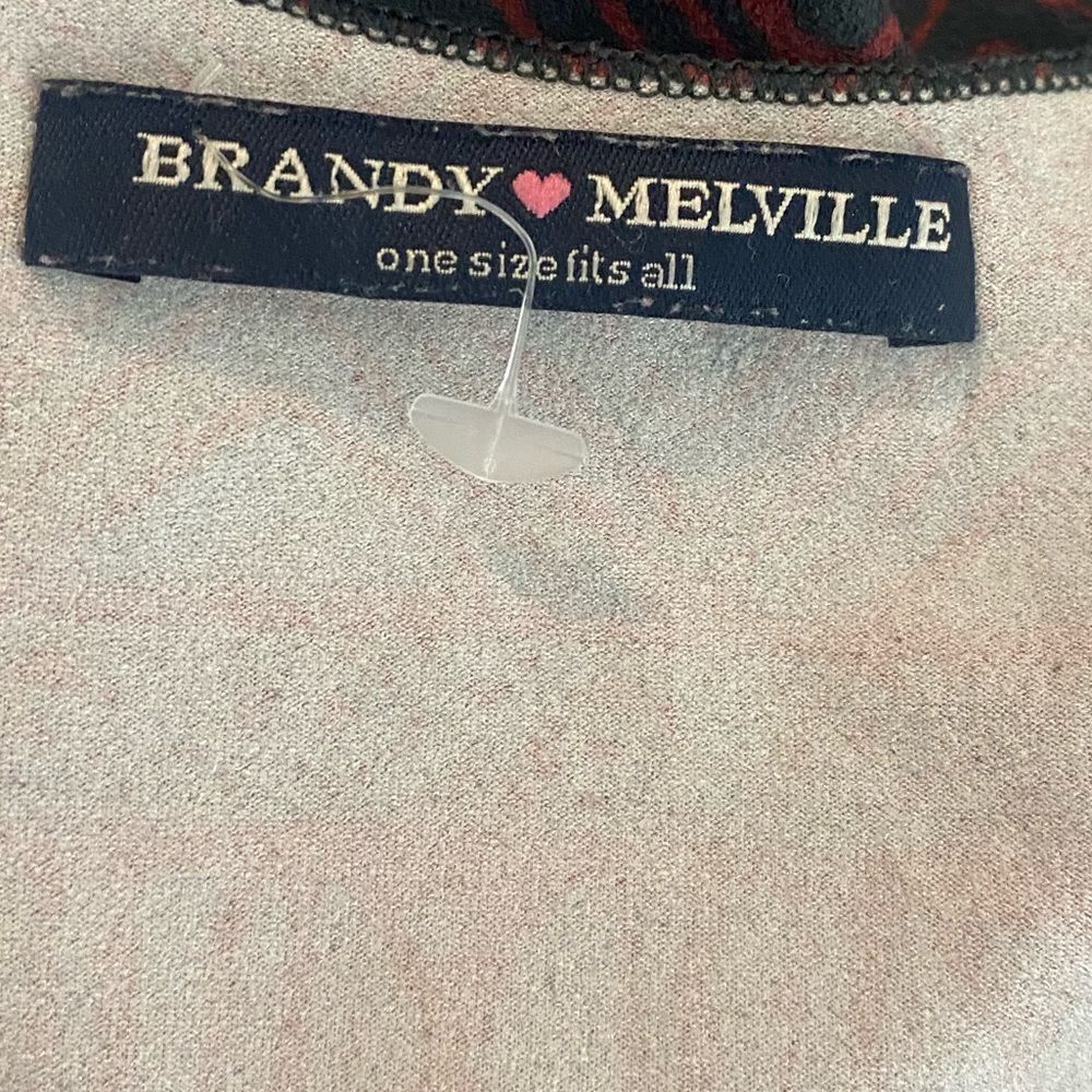 Brandy Melville Brandy Melville Maroon & Black Geometric Flowy Crop Top One Size ONE SIZE - 5 Thumbnail
