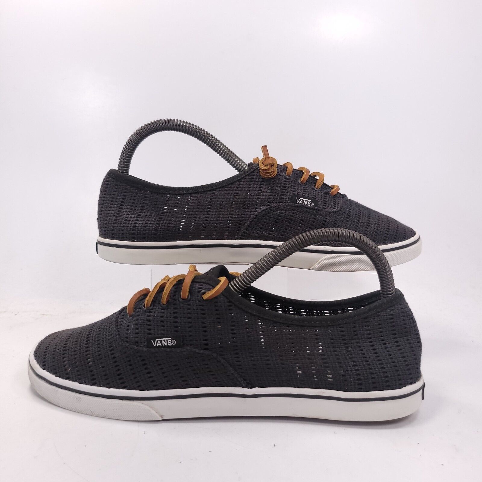 Vans Vans Off the Wall Shoe Womens Size 8.5 Mens 7 TB9C Black Size US 8.5 / IT 38.5 - 5 Thumbnail