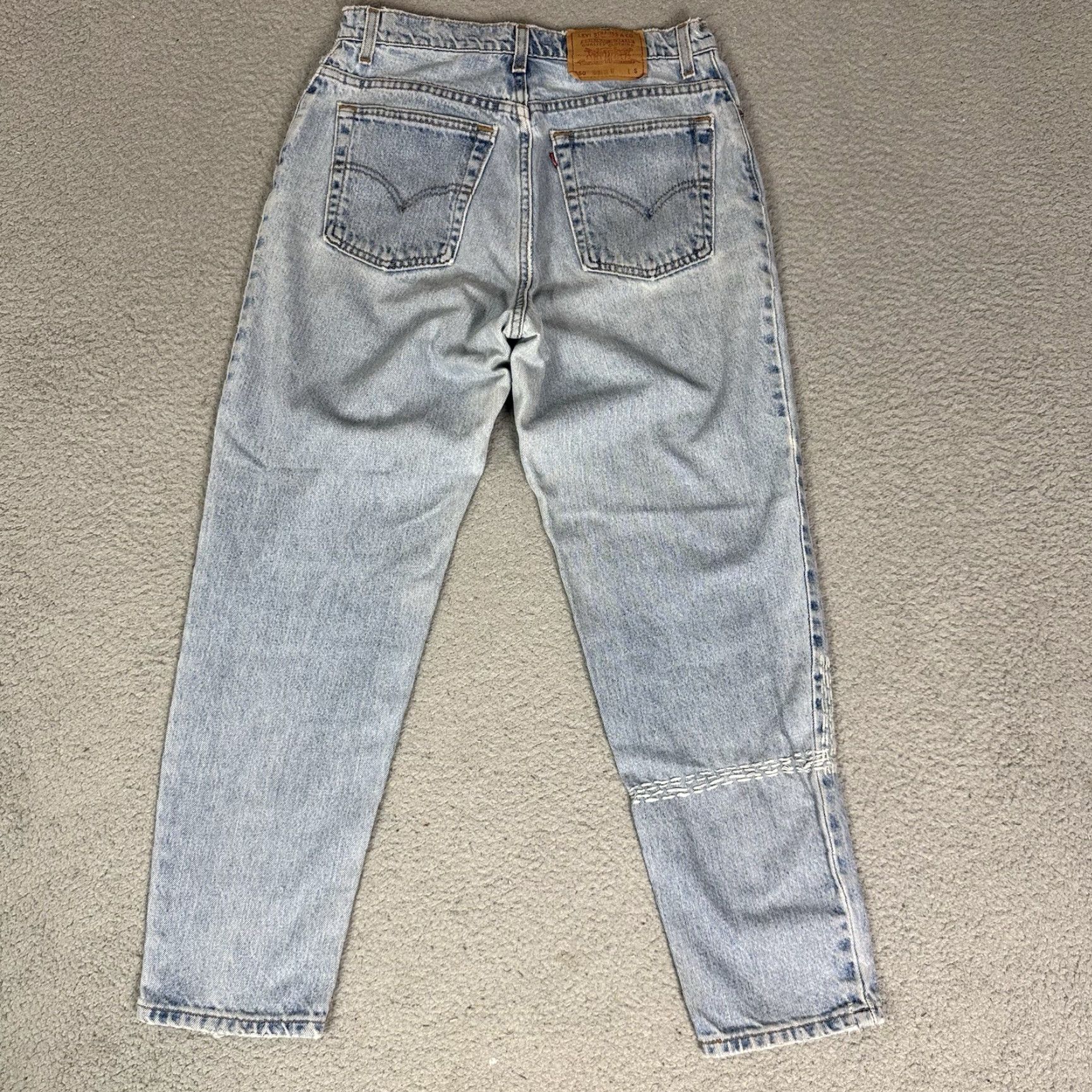 Levi's VINTAGE Levi’s 550 Jeans Women 12 Blue Tapered 90s Sashiko Distressed USA Size 34" / US 12 / IT 48 - 7 Thumbnail