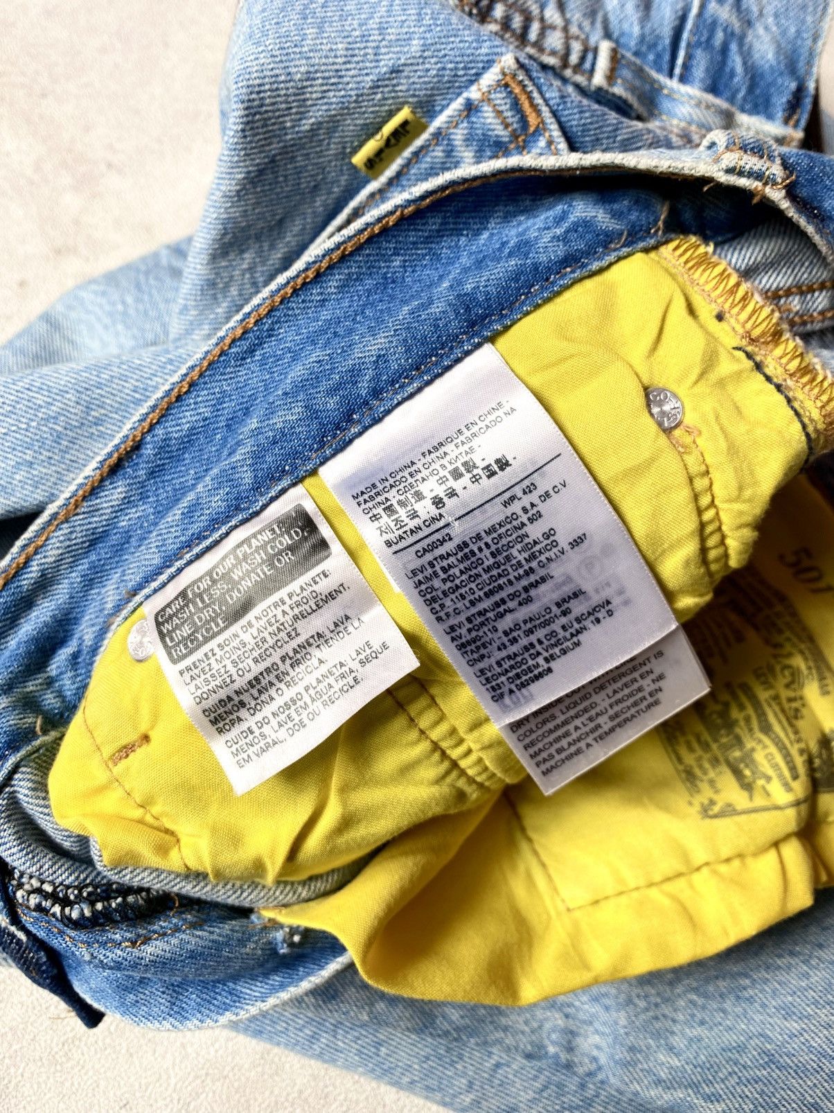 Levi's Levis 501 x Peanuts Snoopy Light Blue Jeans Size 28" / US 6 / IT 42 - 19 Thumbnail