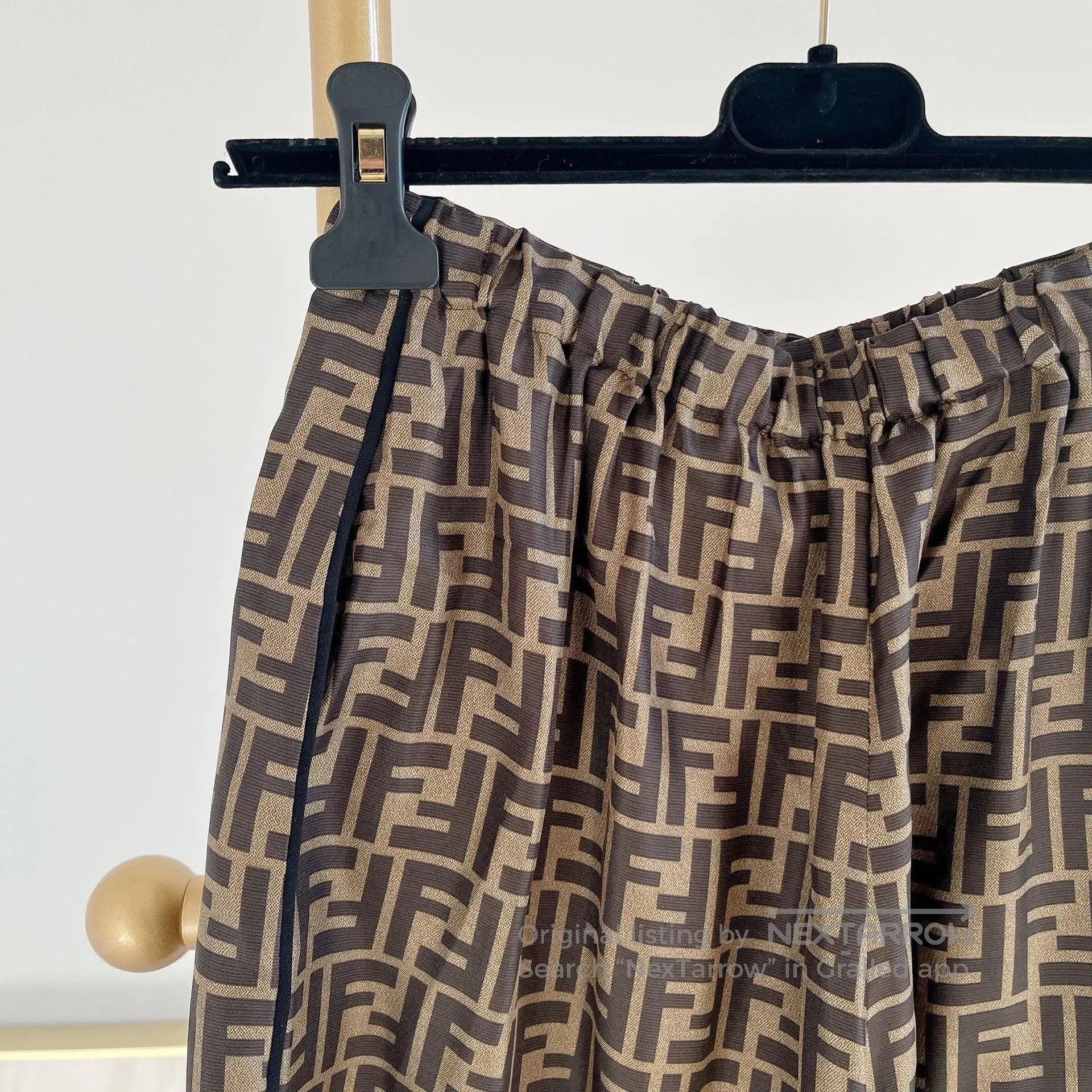 Fendi Fendi Monogram Silk Shorts. Size 37" - 6 Thumbnail