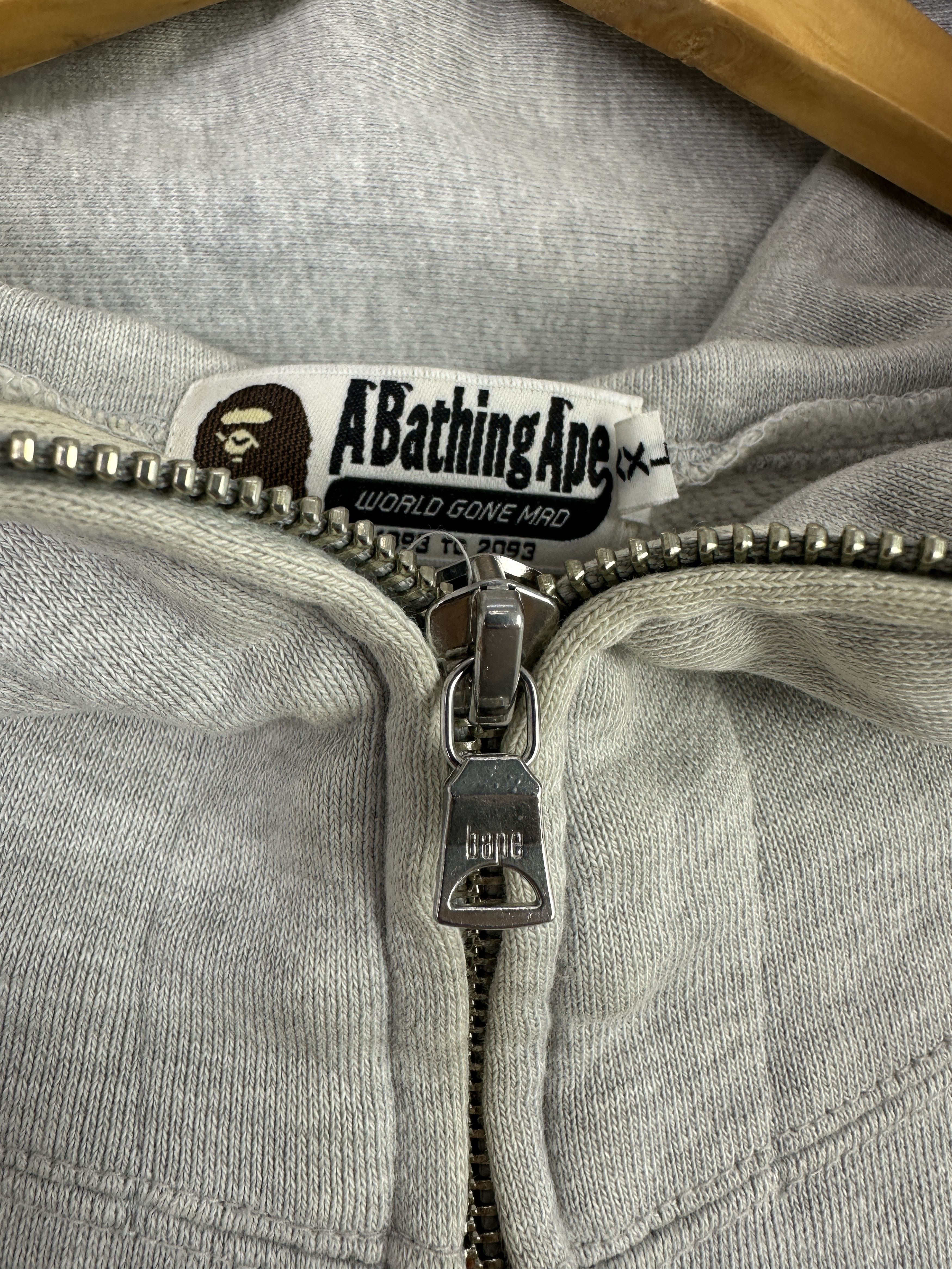 Bape A Bathing Ape BAPE Star Logo Grey Full-Zip Hoodie BP007 Size US XXL / EU 58 / 5 - 9 Thumbnail