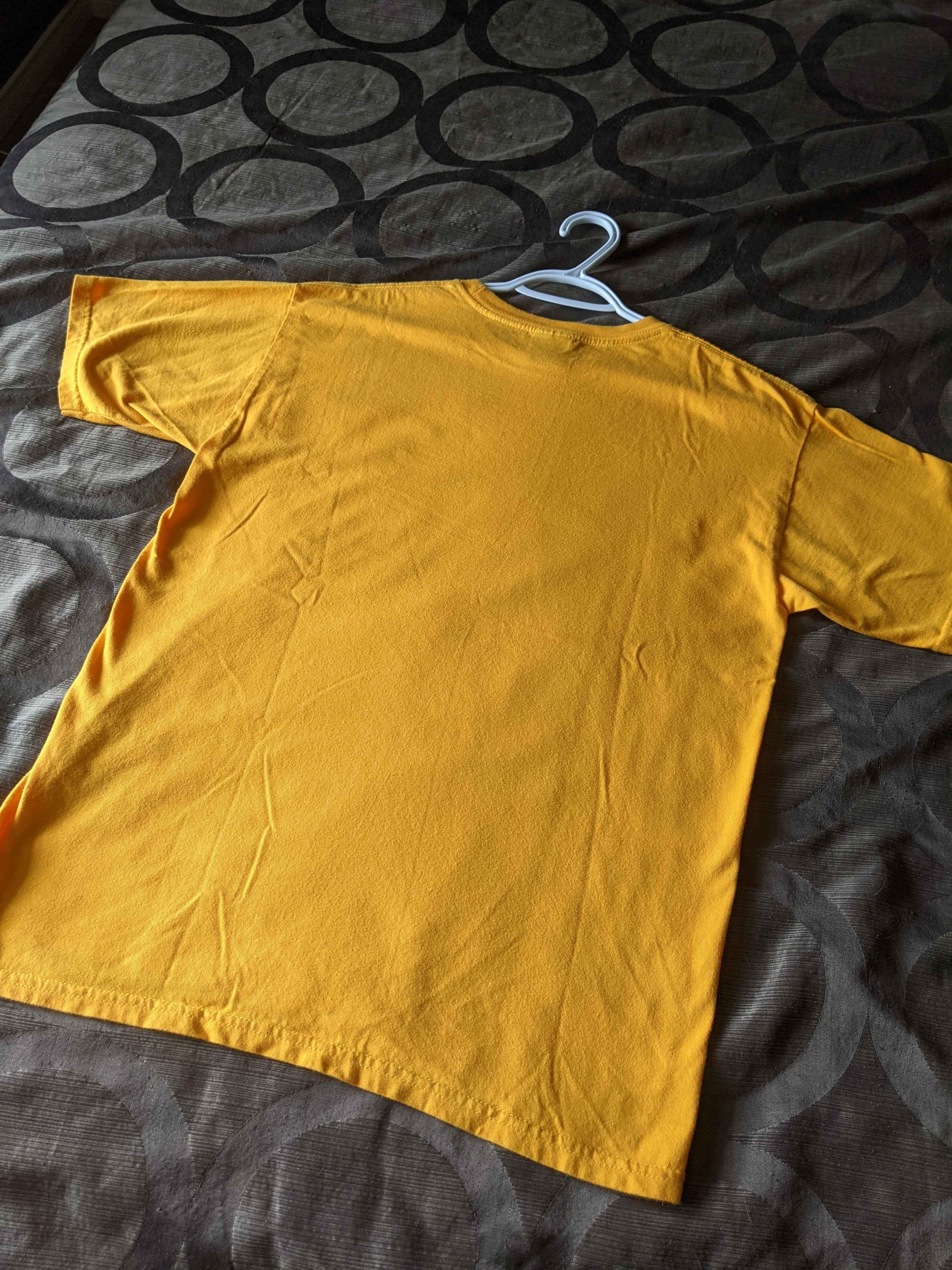 Obey Yellow Obey Embroidered Small Logo Patch T-Shirt Size US M / EU 48-50 / 2 - 6 Thumbnail