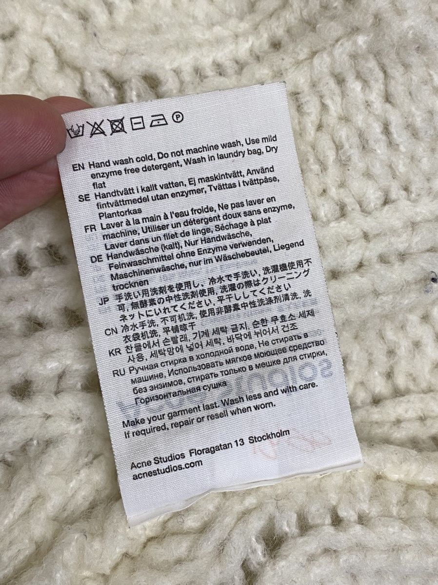 Acne Studios Acne Studios Distressed Raw Edge Yarn Oversized Chunky Vest Size XS / US 0-2 / IT 36-38 - 6 Thumbnail