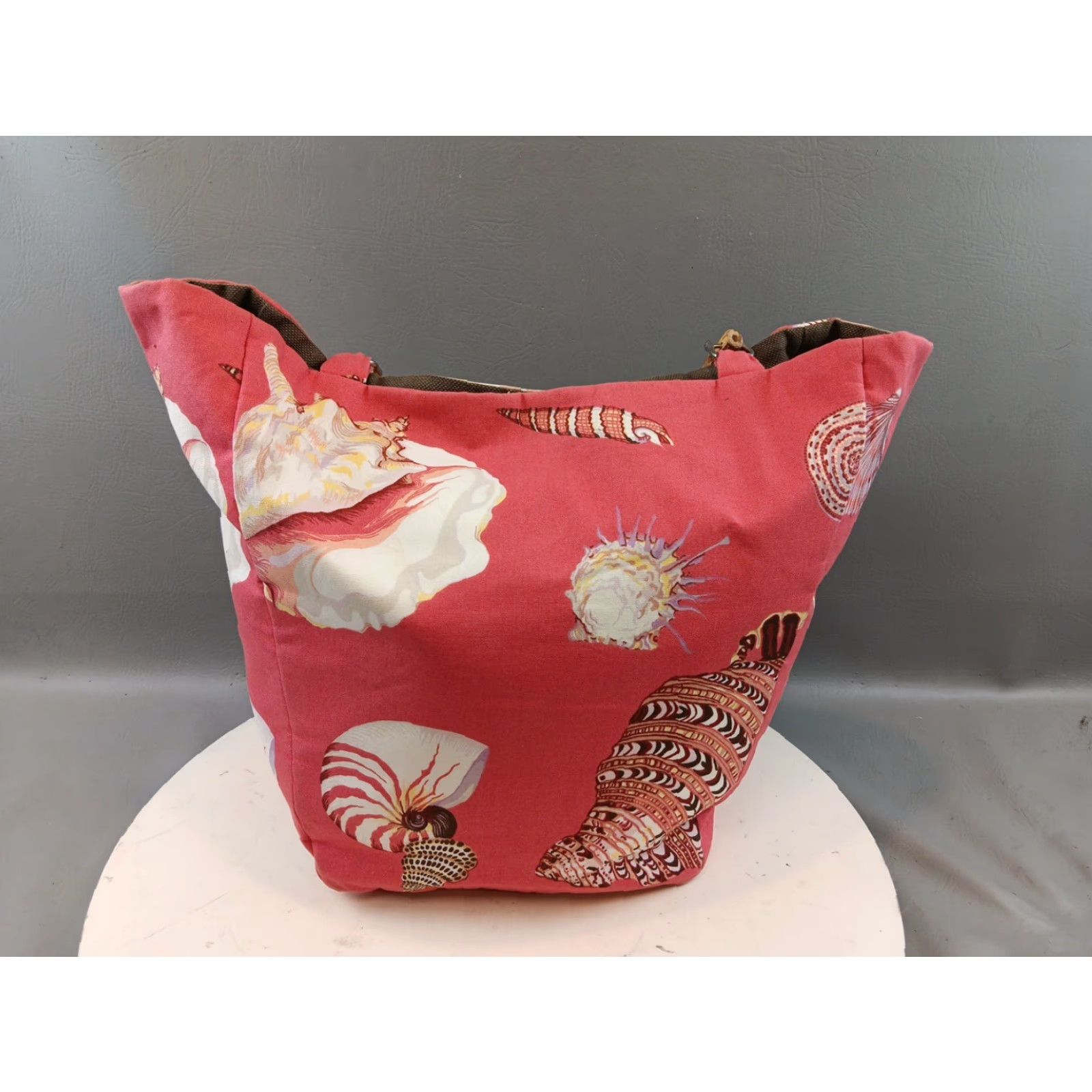 Vintage VINTAGE Atlanta Crabbie Tote Bag Canvas Dual Bamboo Handles Red Sea Figure Graphics GUC Size ONE SIZE - 6 Thumbnail