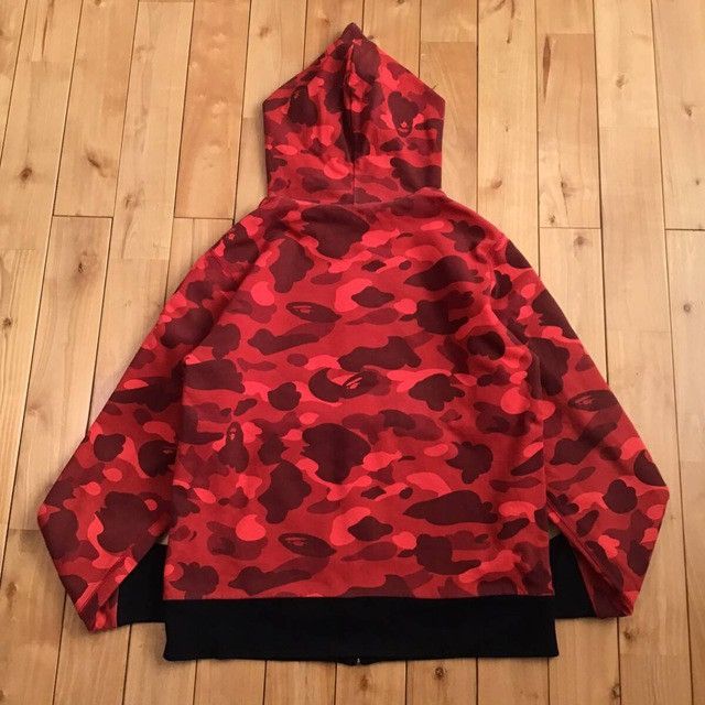 Bape 🔥Reversible🔥 Shark full zip hoodie Red camo a bathing ape Size US L / EU 52-54 / 3 - 3 Thumbnail