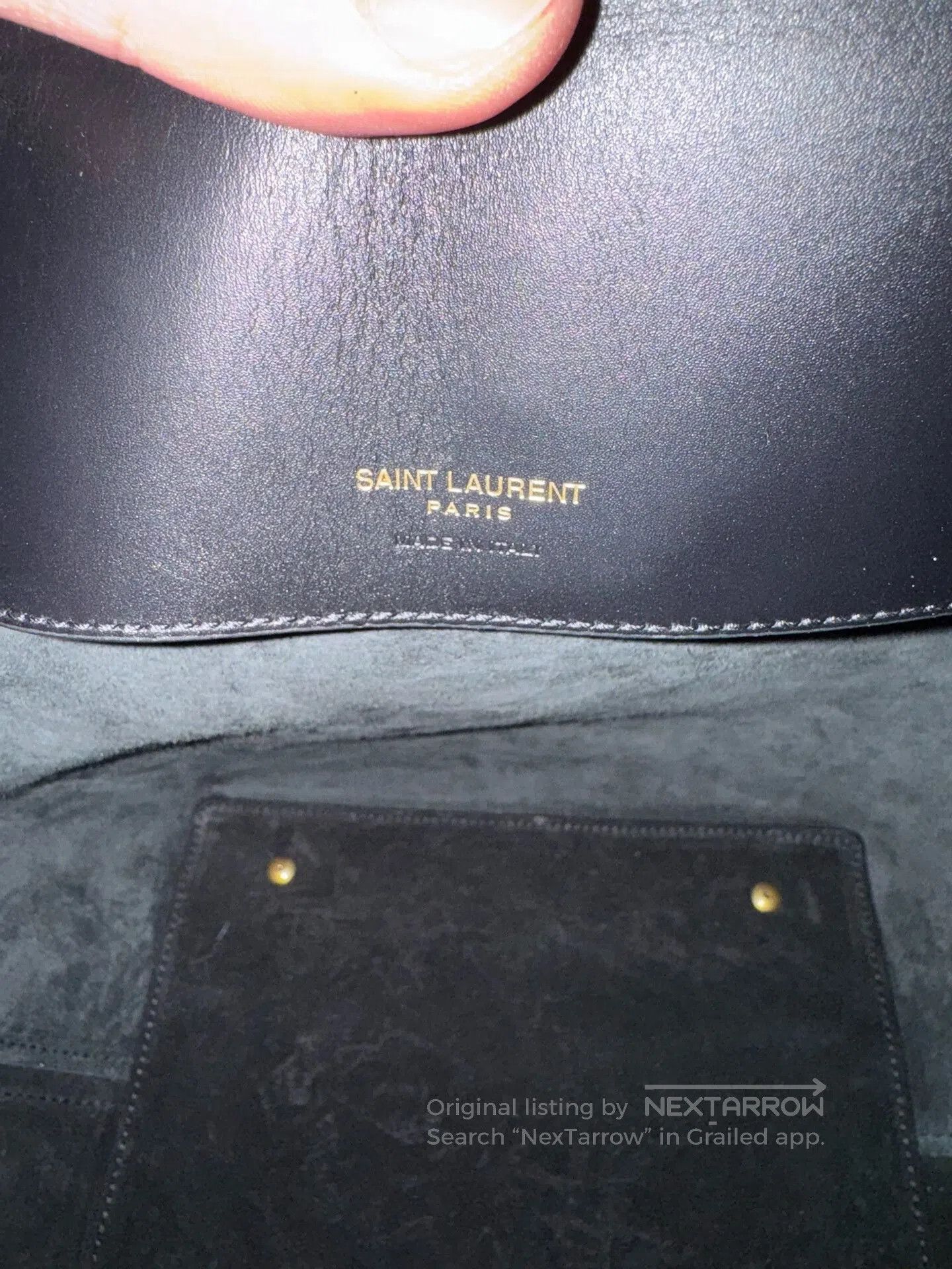 Yves Saint Laurent YSL Le37 Large Calfskin Bucket Hobo. Size ONE SIZE - 8 Thumbnail