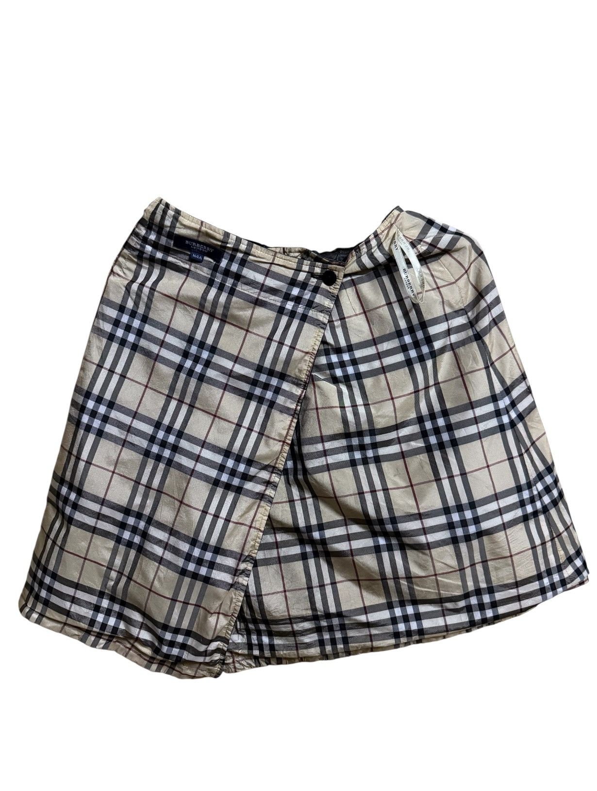 Burberry BURBERRY LONDON MINI SKIRT Vintage Size 32" / US 10 / IT 46 - 1 Thumbnail