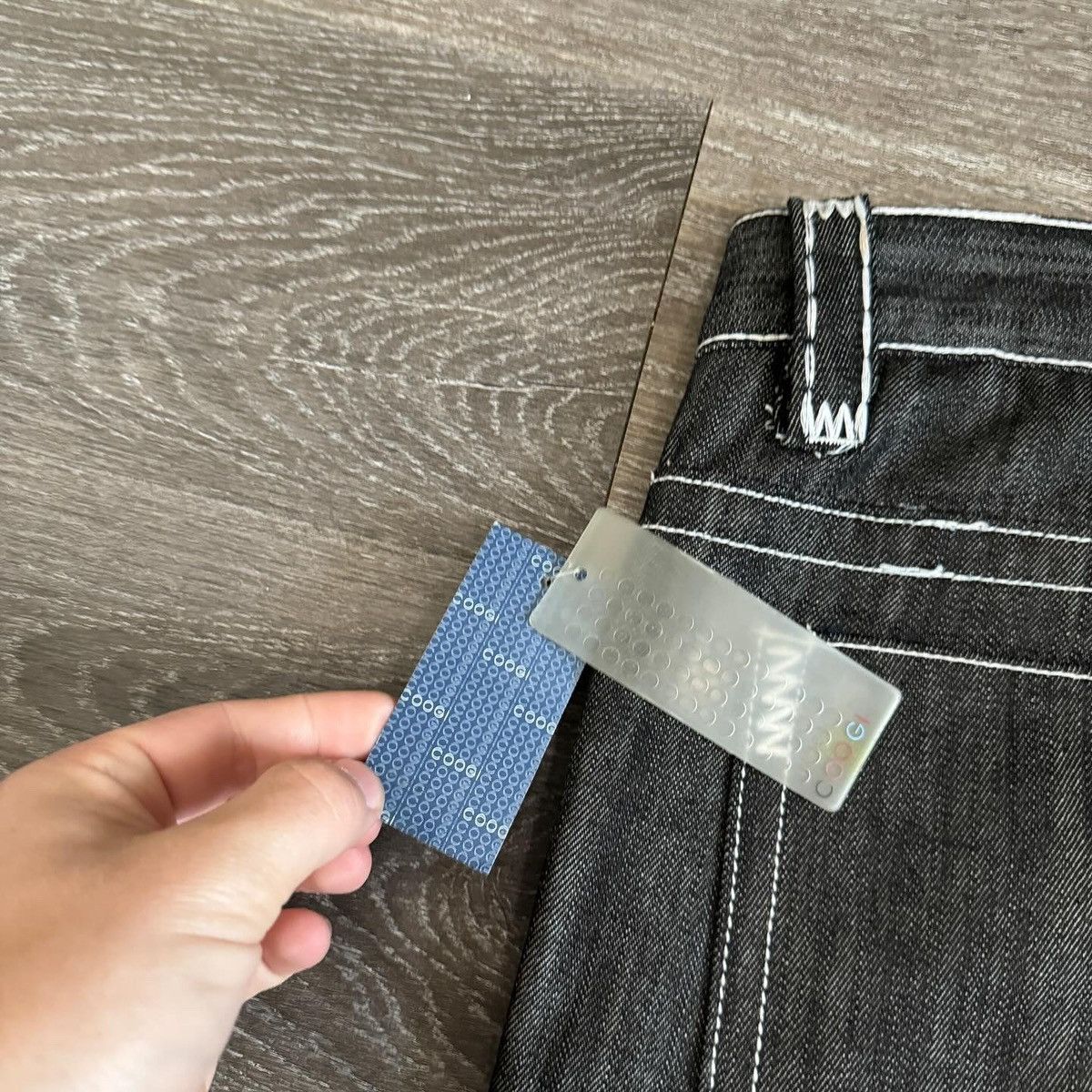 Coogi × Japanese Brand × Vintage Grail Vintage y2k Coogi baggy embroidered luxe jeans Size US 40 / EU 56 - 5 Thumbnail