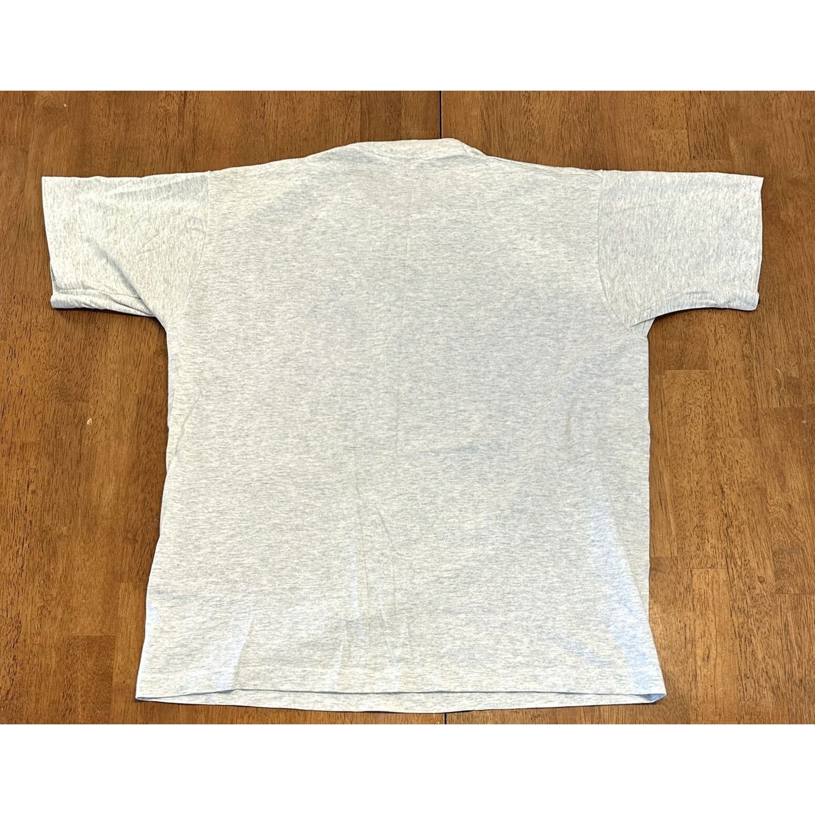 Fruit Of The Loom VINTAGE Fruit of the Loom Freeport Bahamas T Shirt L Gray 90s Stitch Mens Size US L / EU 52-54 / 3 - 4 Thumbnail