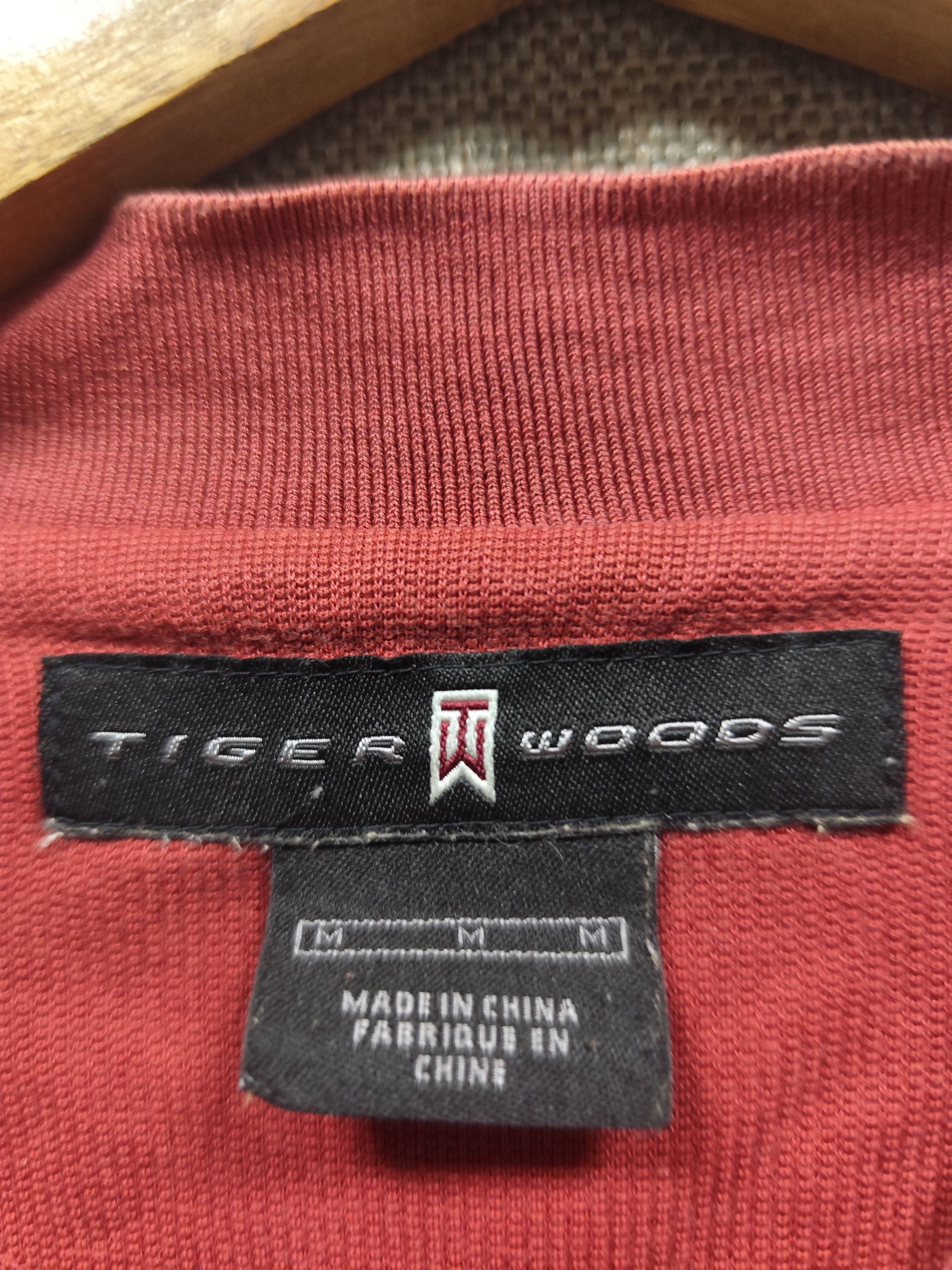 Nike × Tiger Woods × Vintage vintage t shirt nike tiger woods distressed Size US M / EU 48-50 / 2 - 5 Thumbnail