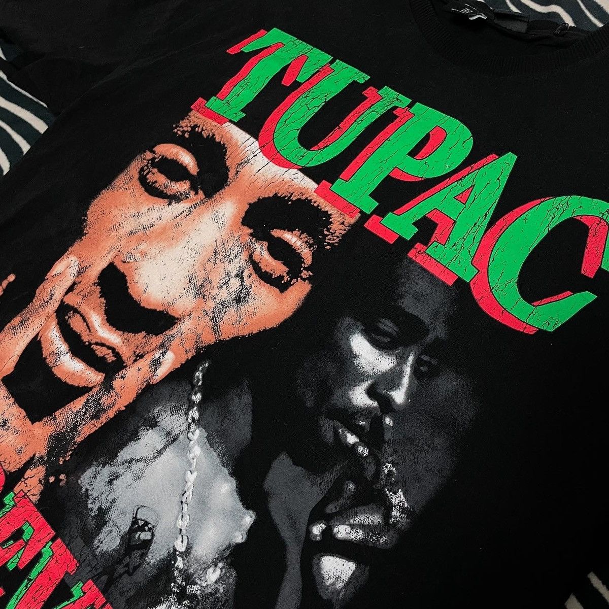 Rap Tees 2Pac Tupac Shakur Forever T-shirt Size US XL / EU 56 / 4 - 4 Thumbnail