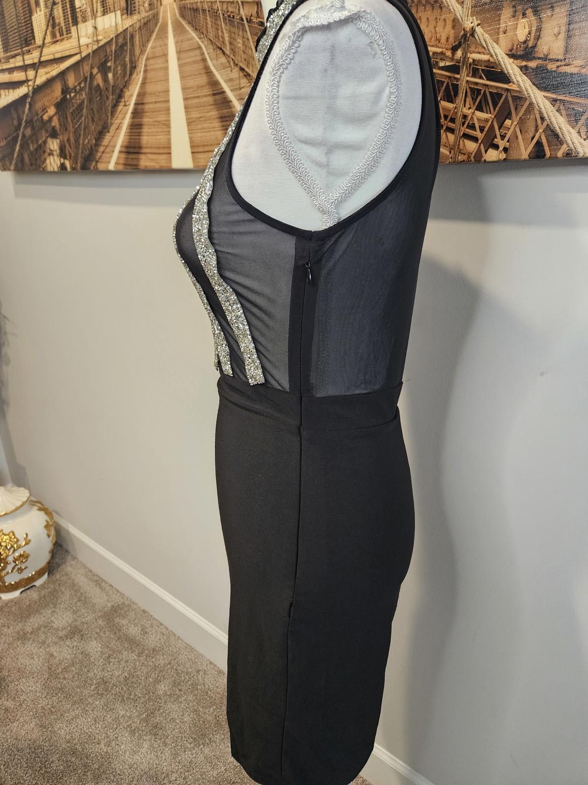 Designer Kimcine Elegant Black Dress with Shimmery Details Size M Size M / US 6-8 / IT 42-44 - 8 Thumbnail