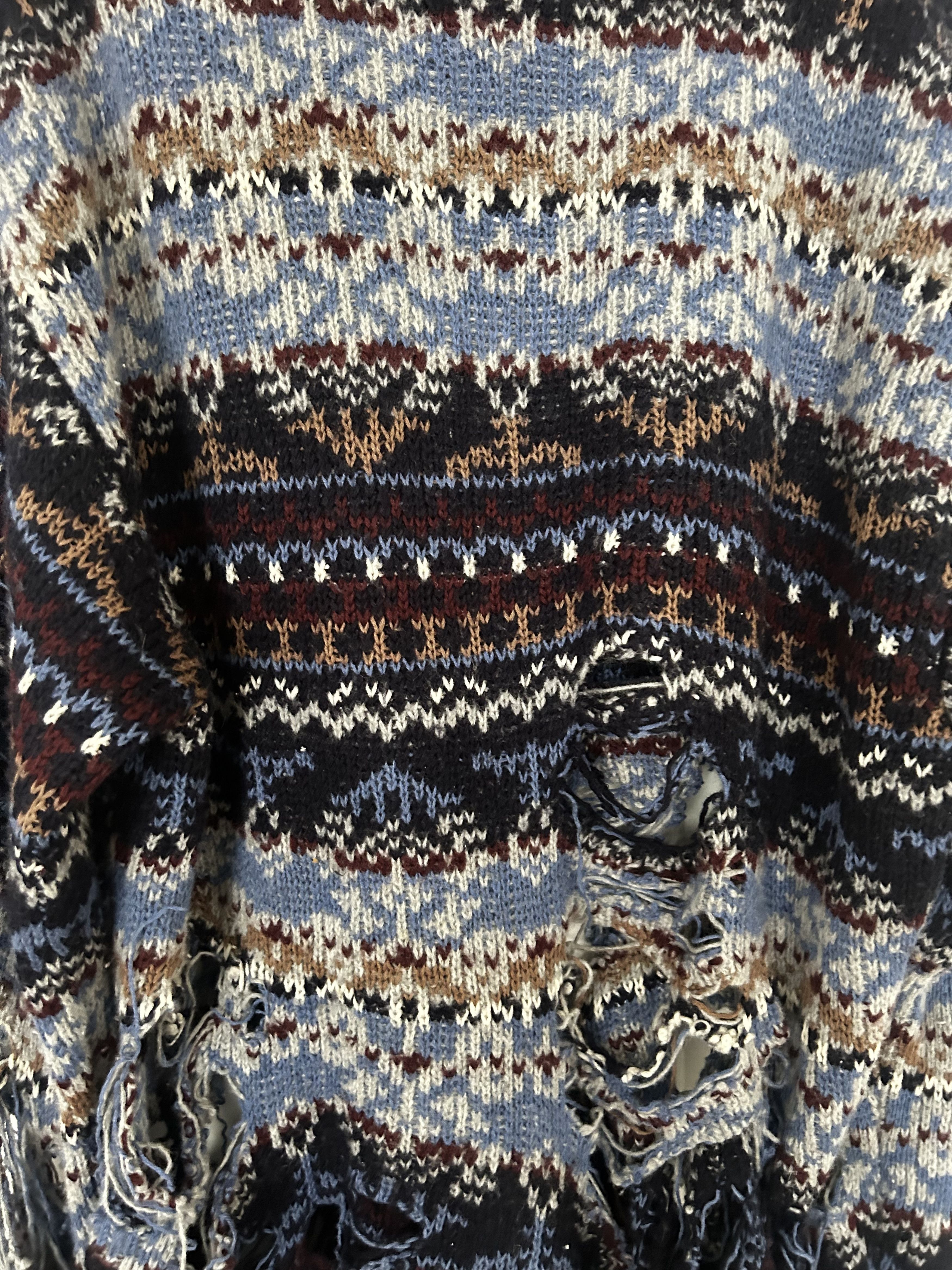 Balenciaga Balenciaga ripped Christmas jumper Size US XXL / EU 58 / 5 - 4 Thumbnail
