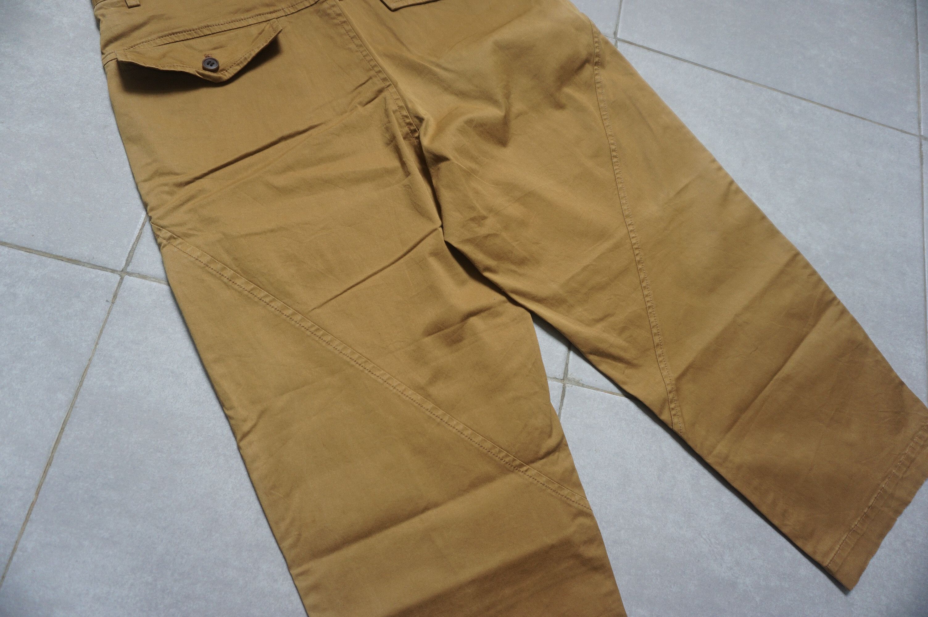 Issey Miyake Plantation by ISSEY MIYAKE cropped pant Size US 30 / EU 46 - 11 Thumbnail