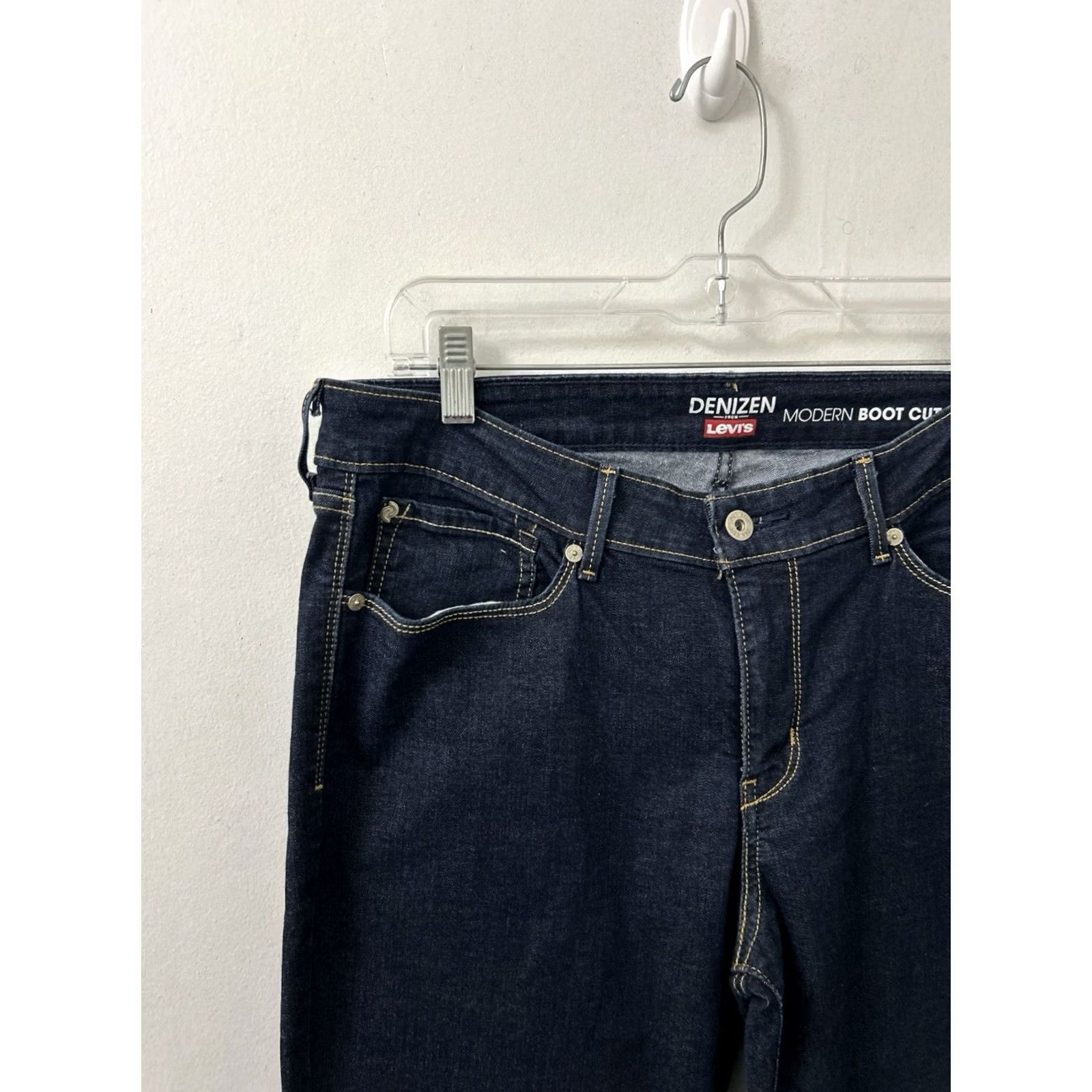 Denizen Levis Denizen Modern Boot Cut Jeans Womens Size 33x28 Dark Wash Stretch Denim Slim Embroidered Logo 5-Pocket Regular Rise Womens Jeans Size 24" / US 00 / IT 34 - 4 Thumbnail