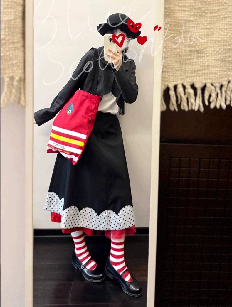 Comme des Garcons Comme Des Garcons size S Petal skirt Size 24" / US 00 / IT 34 - 1 Thumbnail